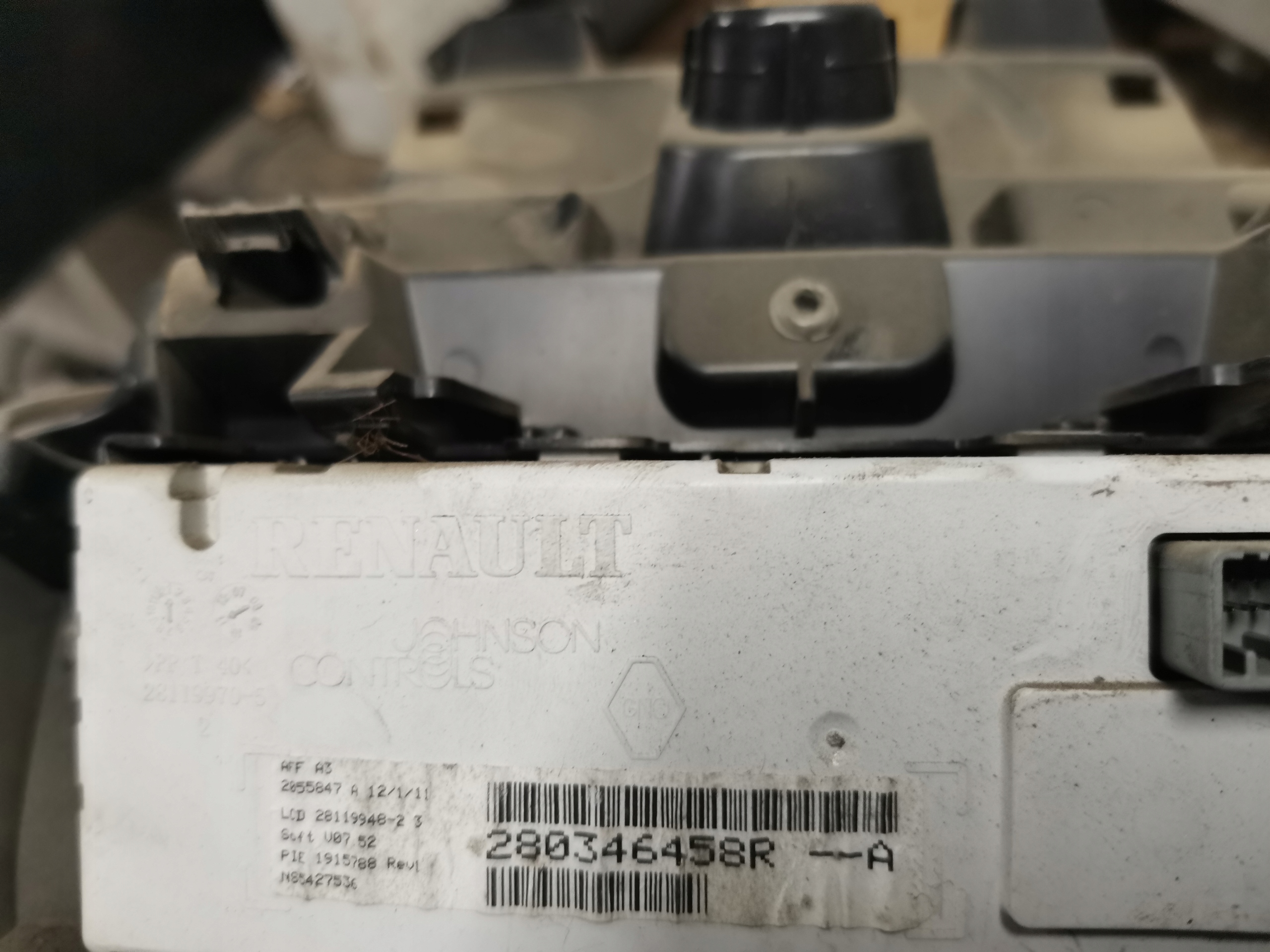 дисплей корпус renault MASTER III 280346458R