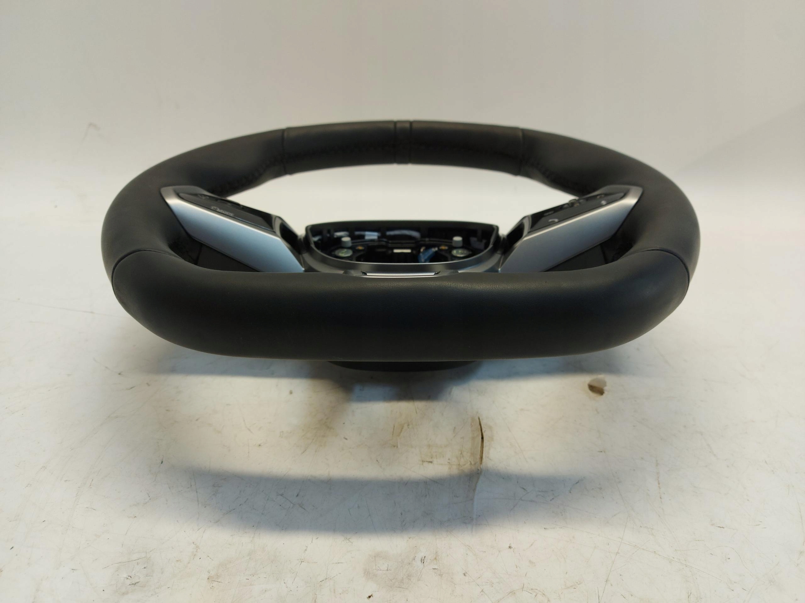 BMW 5 G60 steering wheel, multimedialna leather with shifting m-packet 4008526 5A55A90