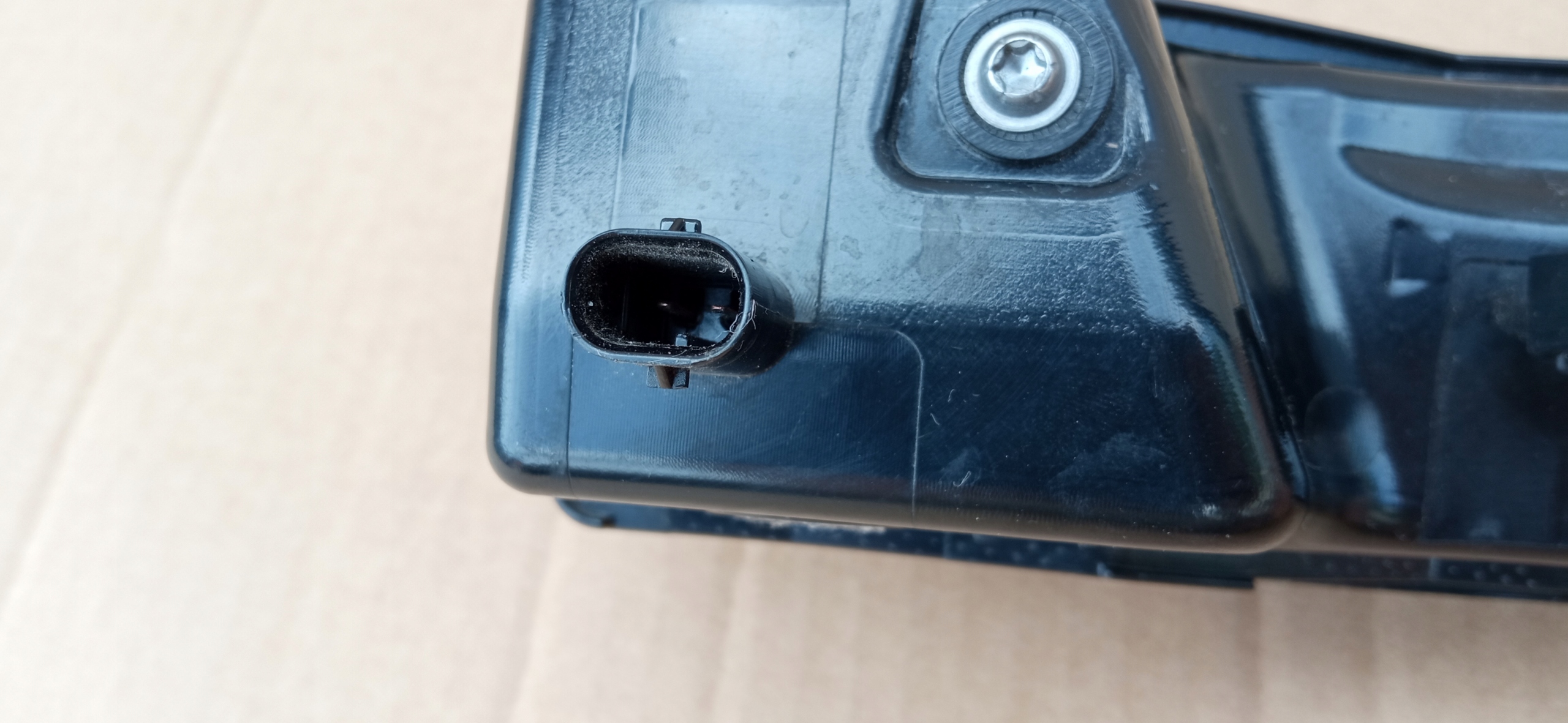 id.4 ID4 молдинг решетка радиатора led правый передний 11A941654A