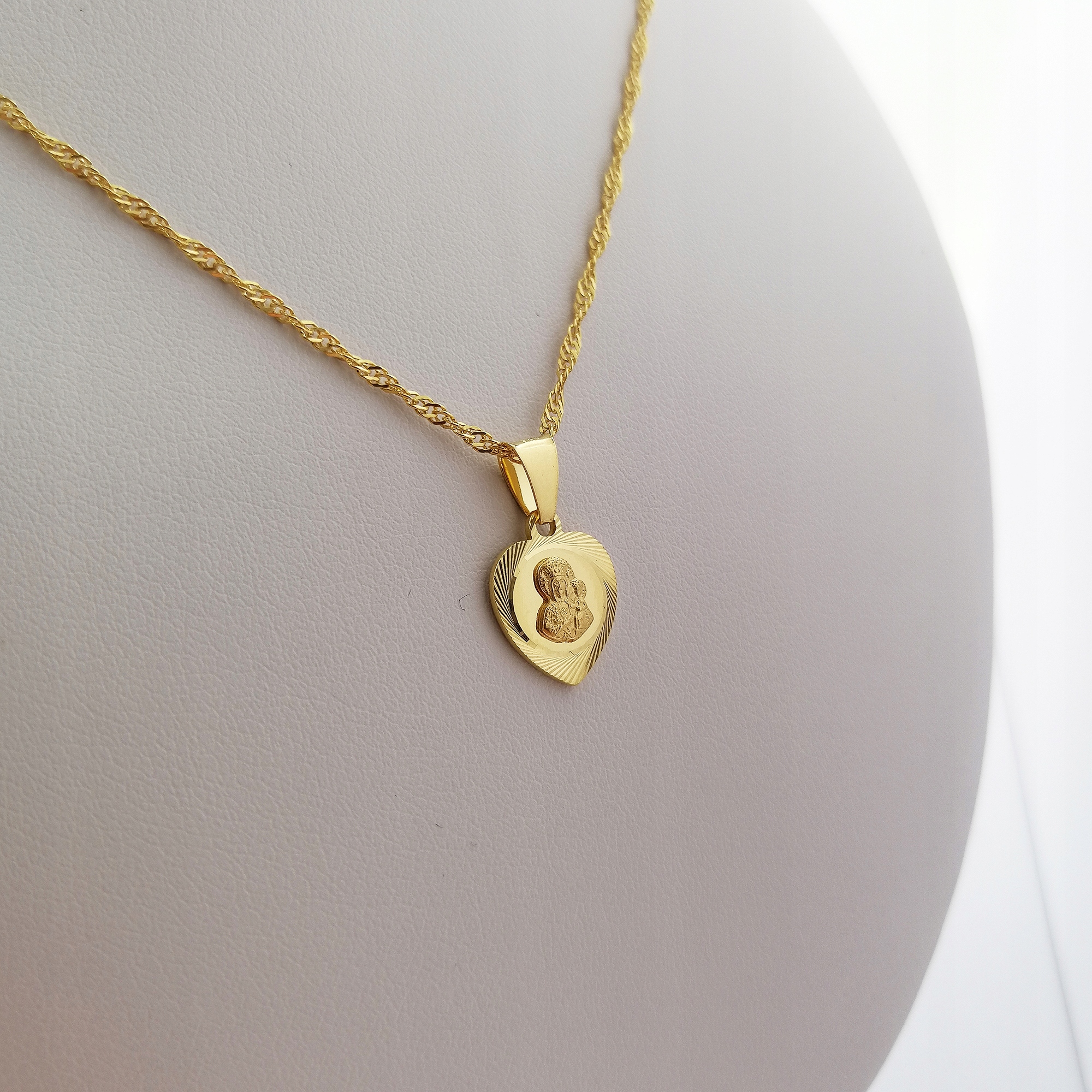 ZŁOTY ŁAŃCUSZEK 925 MEDALIK KOMUNIA CHRZEST GRAWER Marka Golden Celebrity