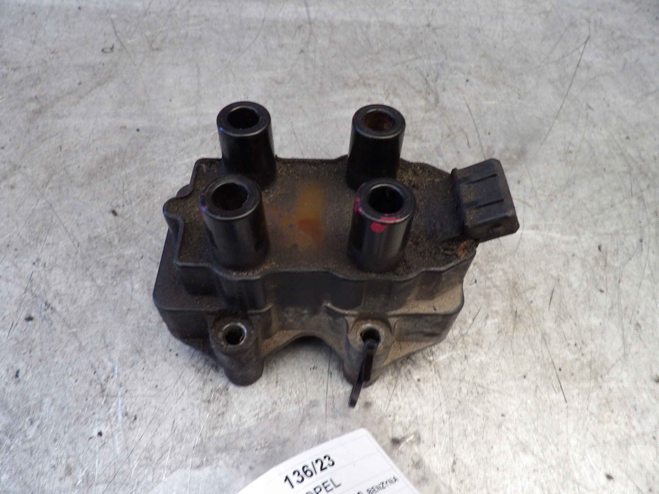 Opel Vectra B coil ignition 2,0B lift 2526055A