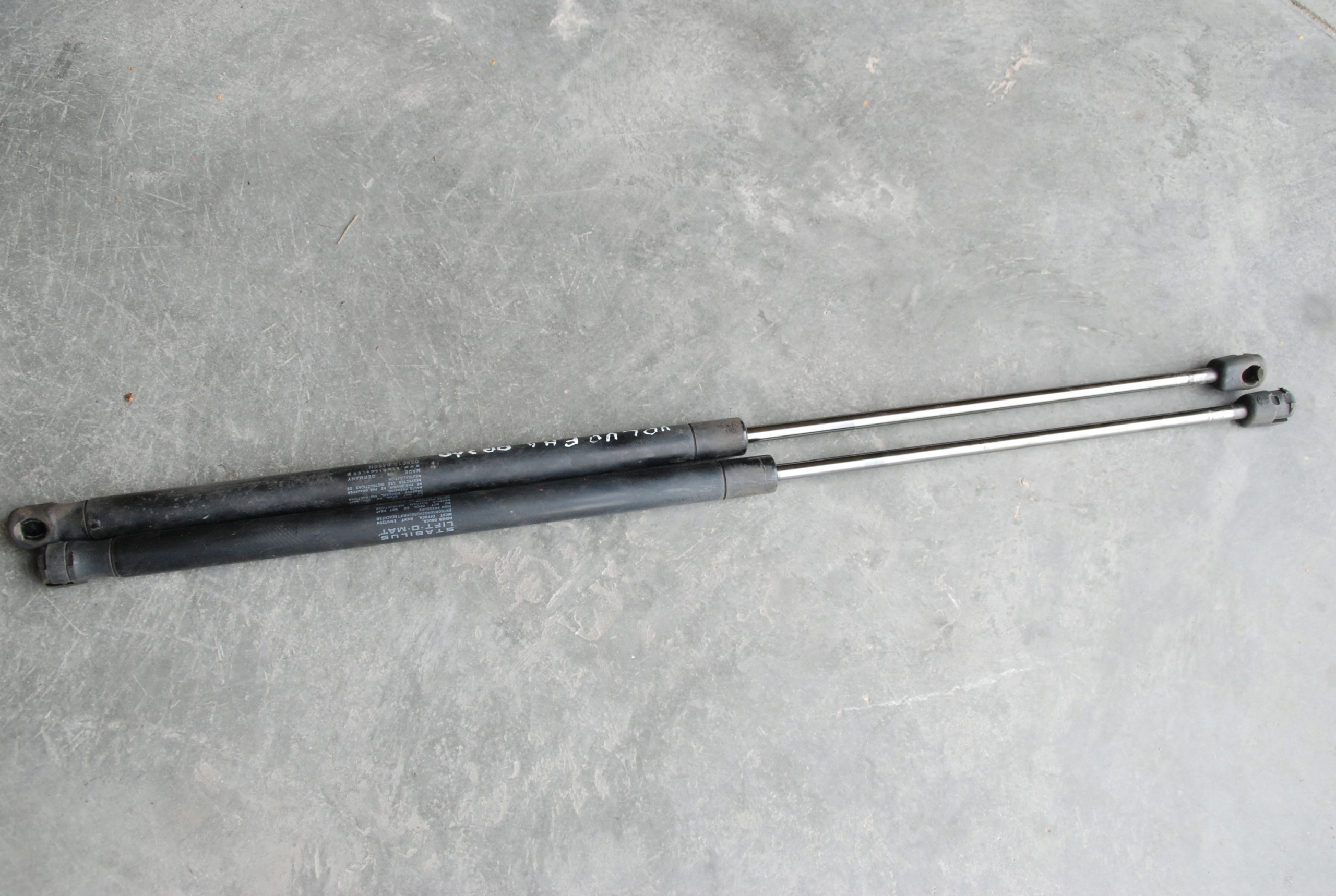 0280100450 - ПРИВІД ДЕМПФЕР ЗАСЛІНКИ В ЗБОРІ VOLVO FH 4