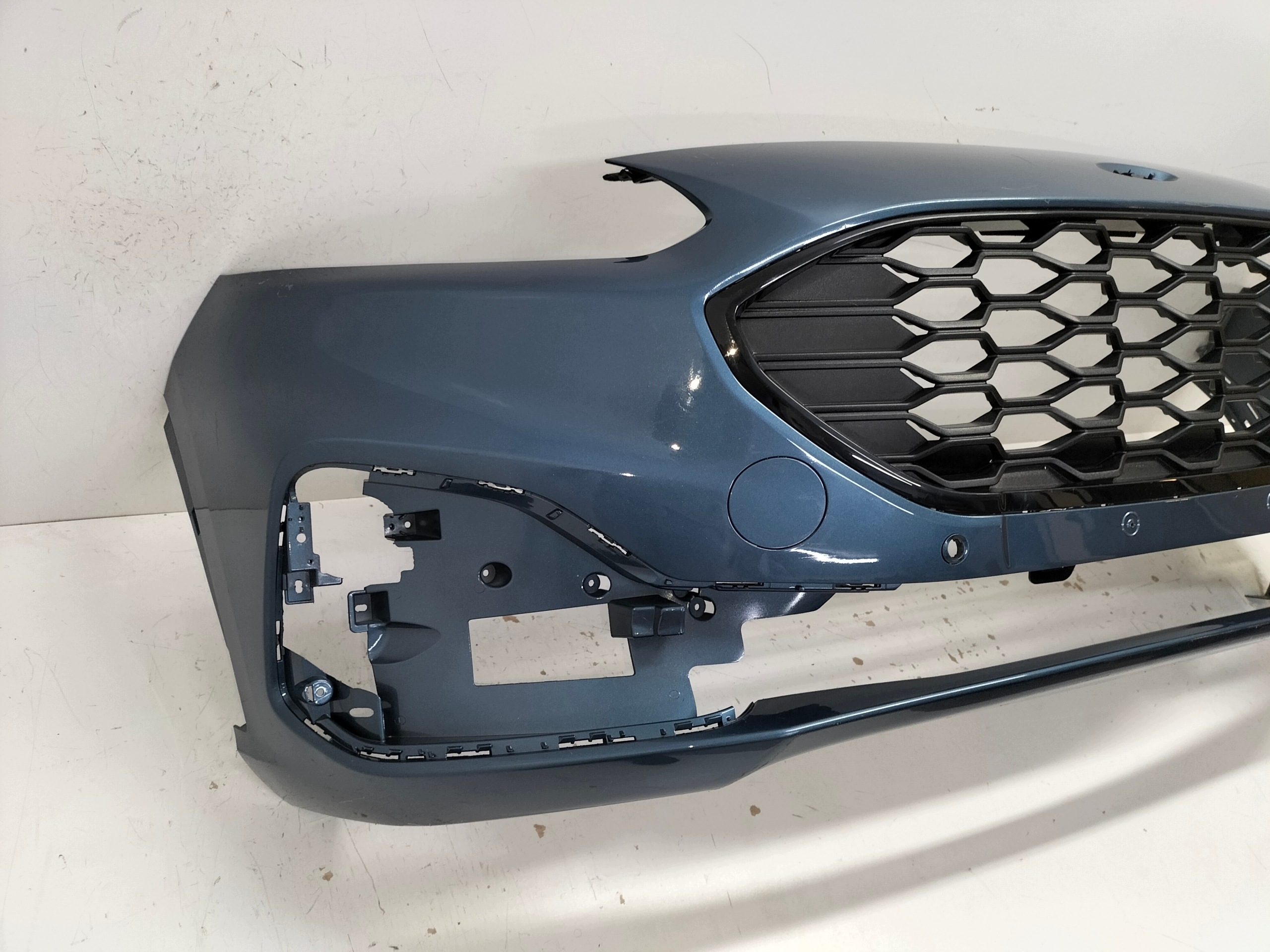 frontstoßstange vorne FORD KUGA MK3 19- ST-LINE