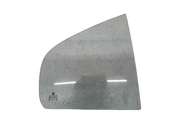 SKODA OCTAVIA 1 I 96- SZYBA PRAWY TYŁ MAŁA TRÓJKĄT AS2
