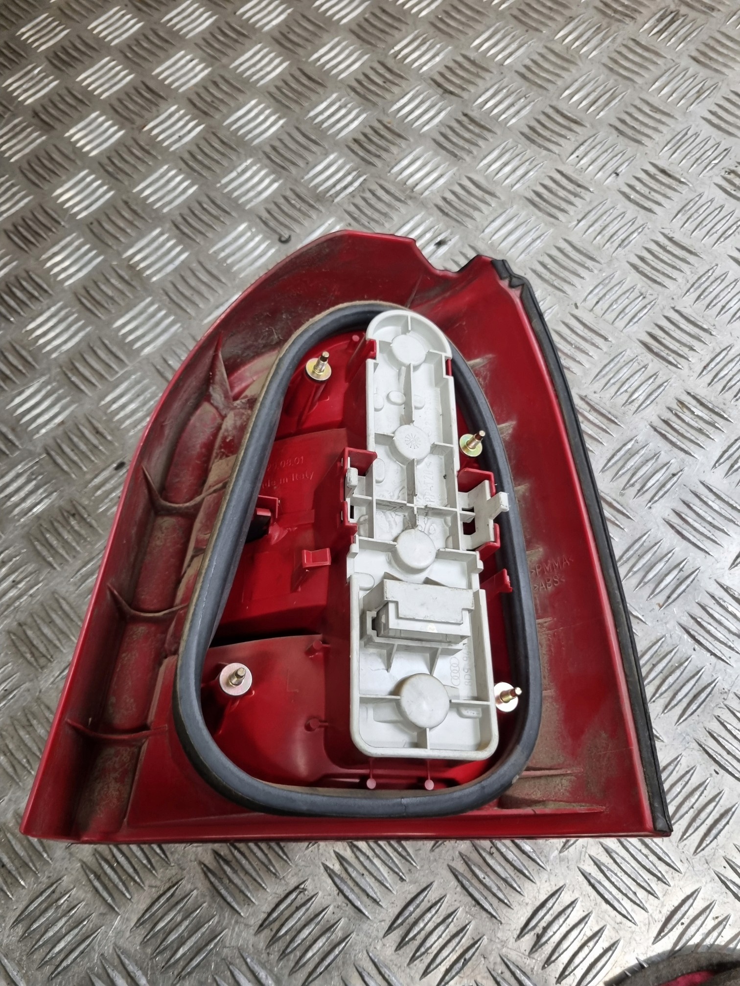 light left rear part AUDI A4 B5 KOMBI 99R