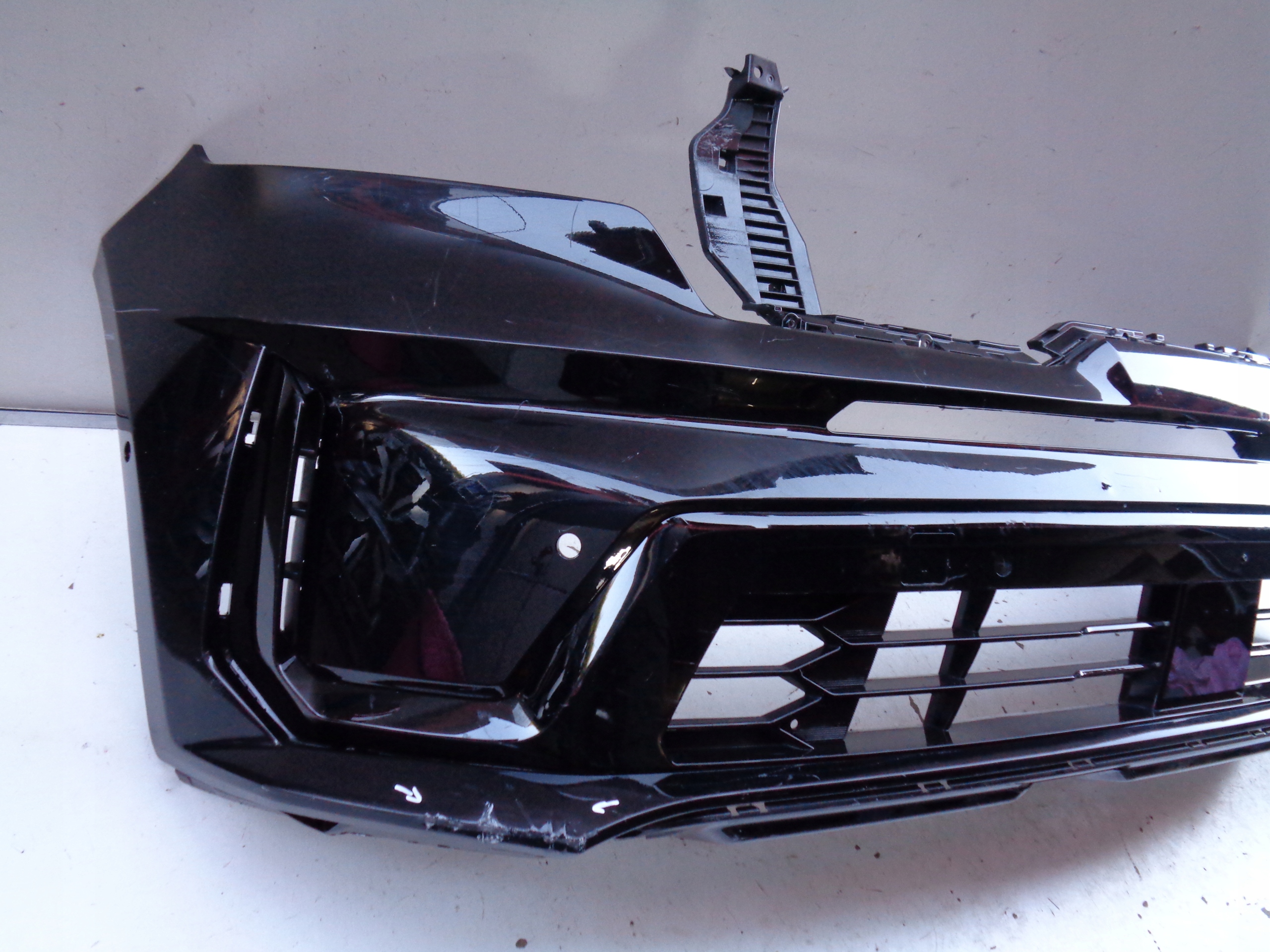 front bumper KIA SORENTO IV 20- NR 45429