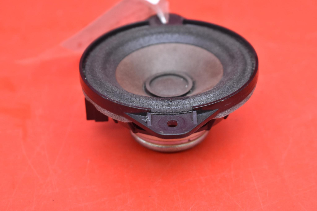 speaker 1004833-01-A TESLA MODEL S 12-20