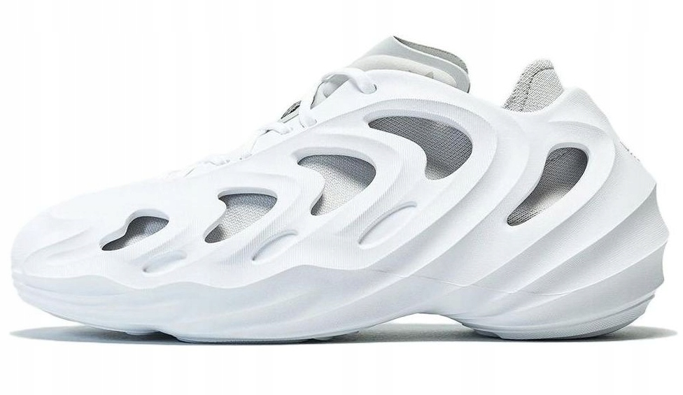 Pánské sportovní boty bílé Adidas adiFOM Q HP6584 vel. 42