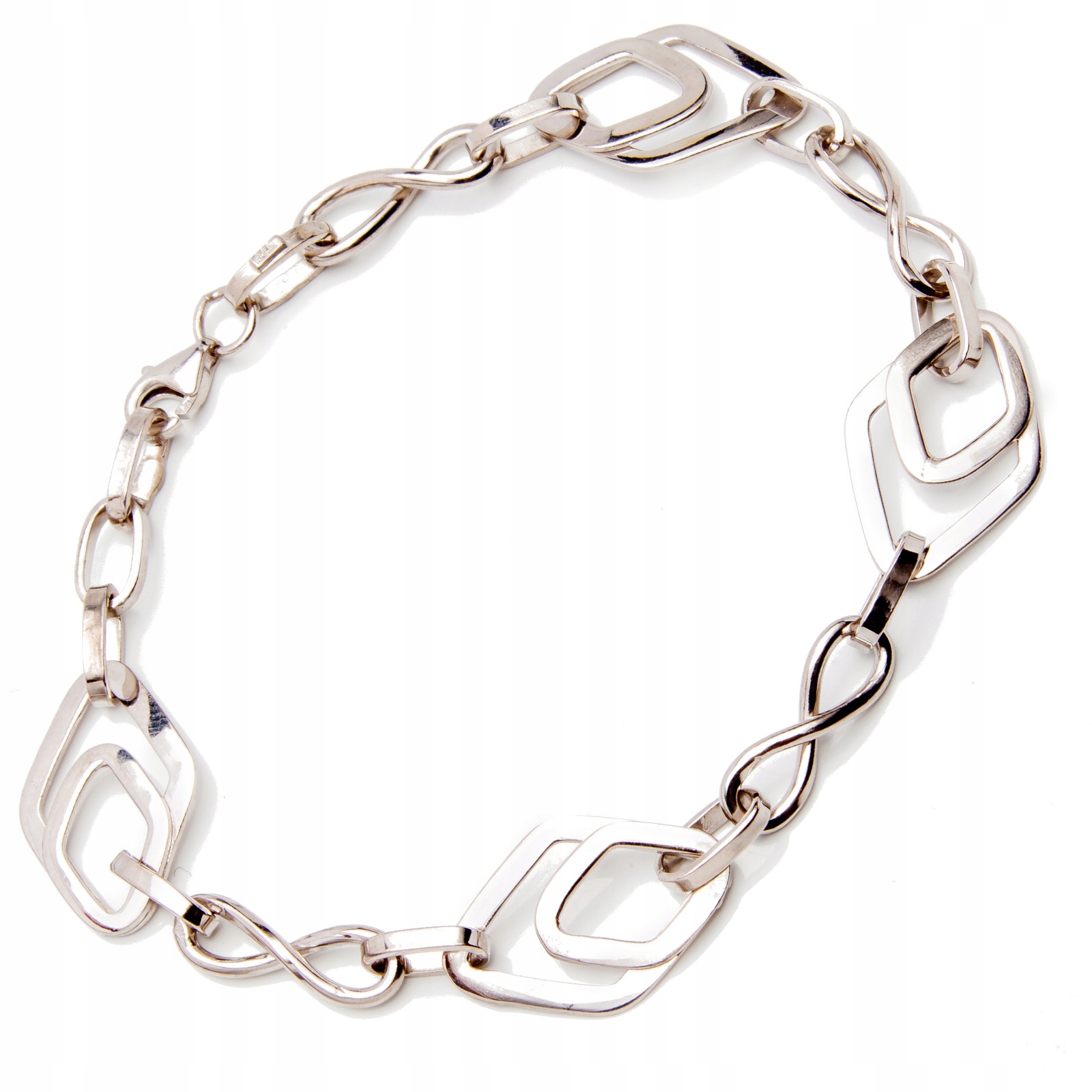 Stříbrný náramek s pletenými kosočtverci nekonečno