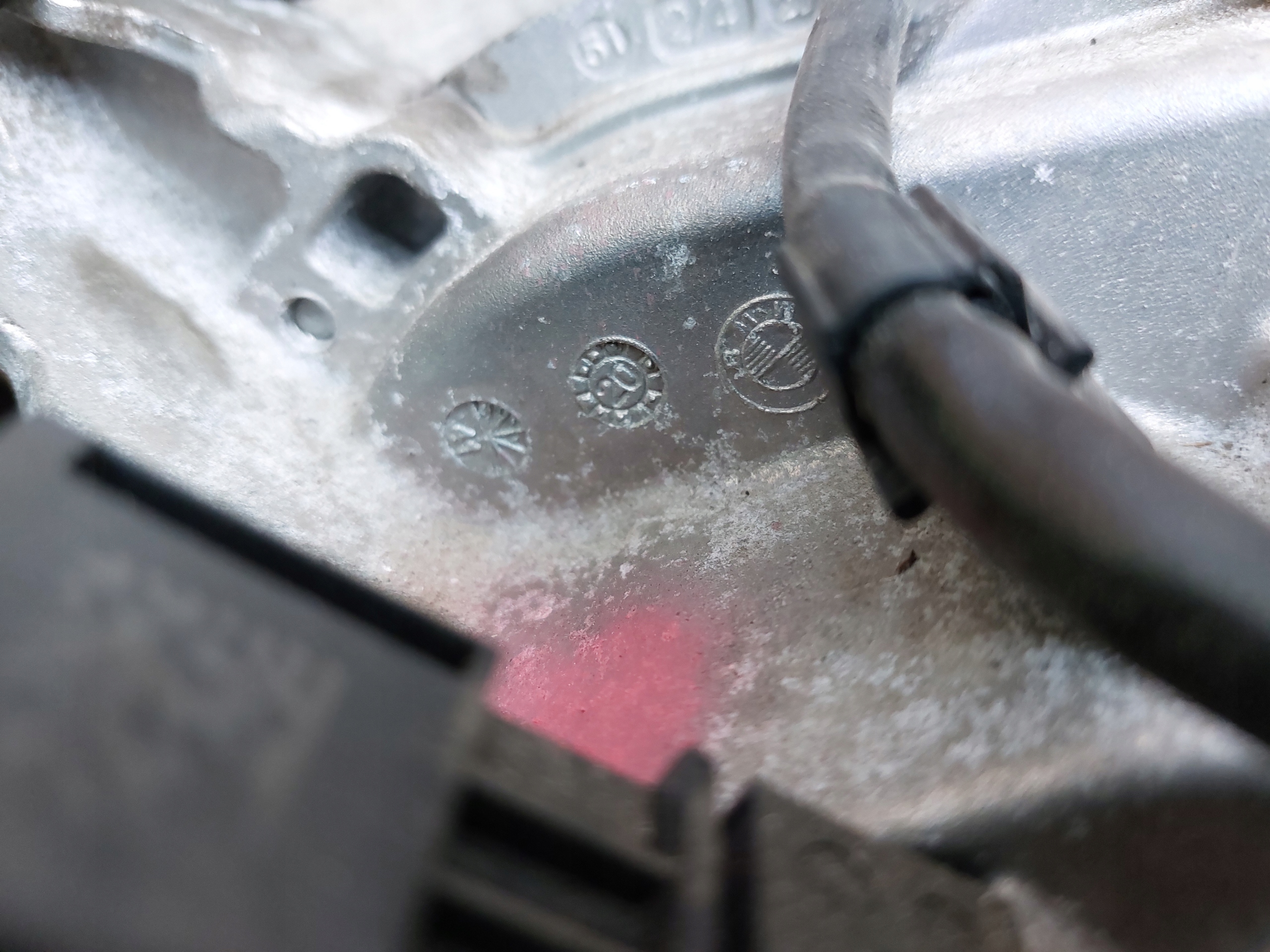 BMW G11 B57 water pump 21r