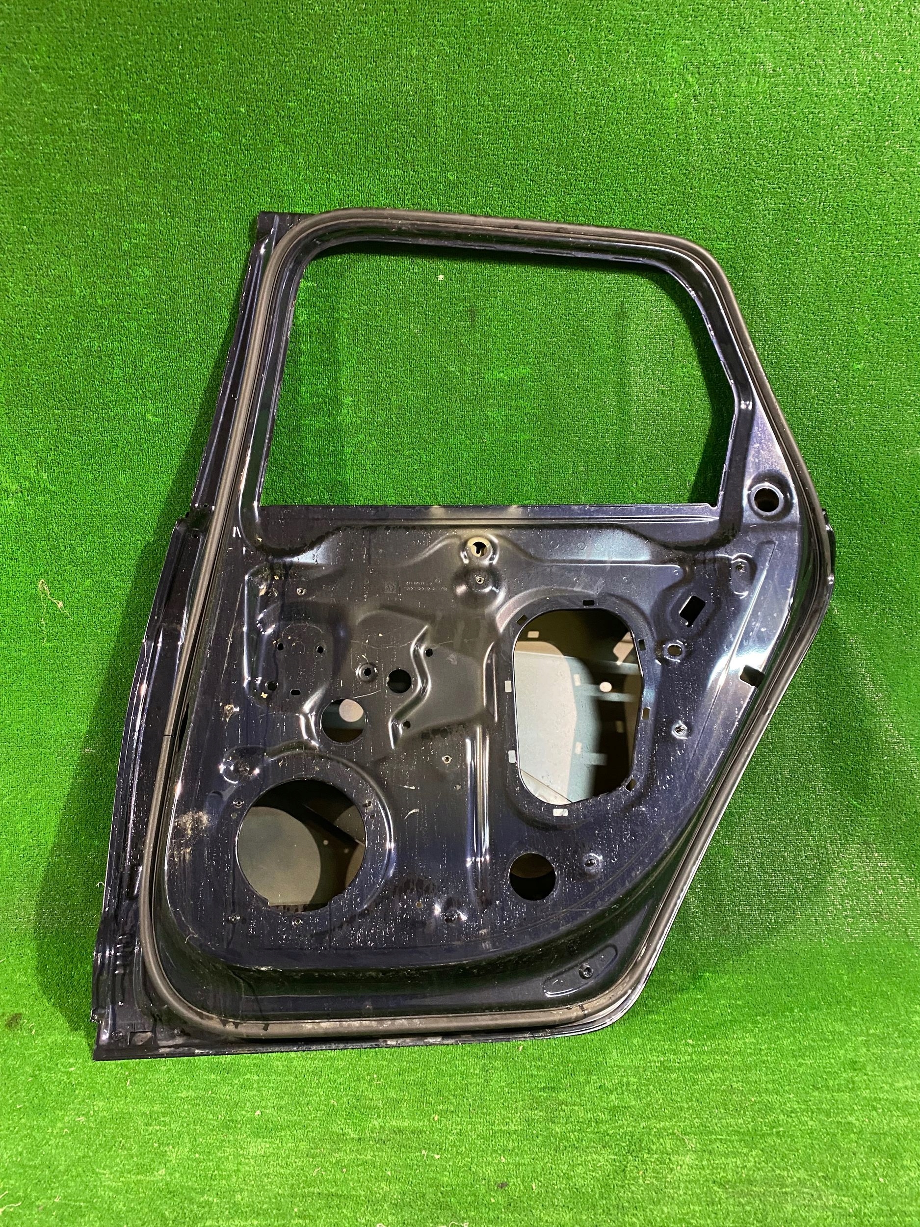 door rear. right right rear part AUDI A6 C8 18- KOMBI