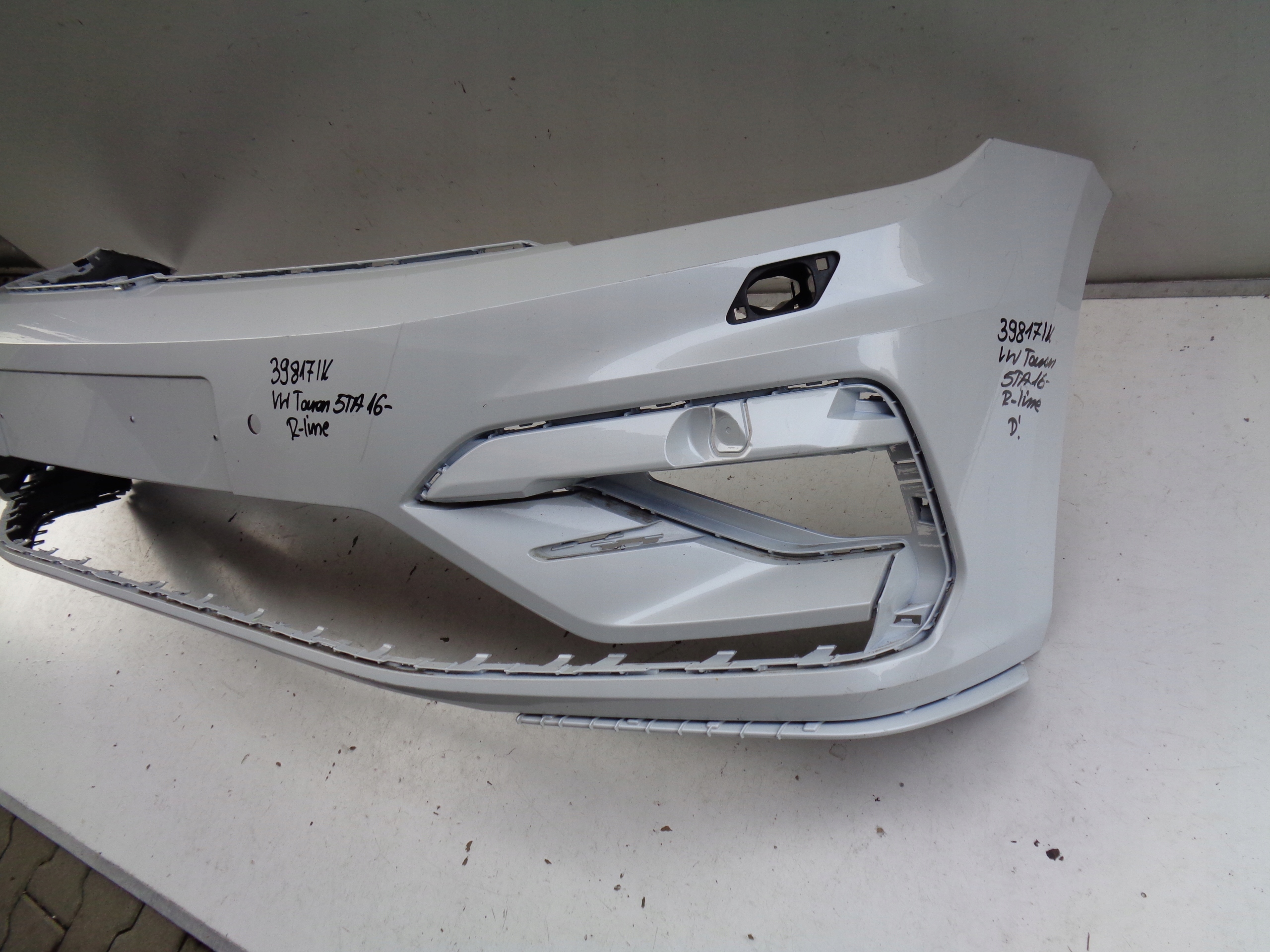 FRONTSTOSSSTANGE VW TOURAN 5TA 16- R-LINE NR 39817