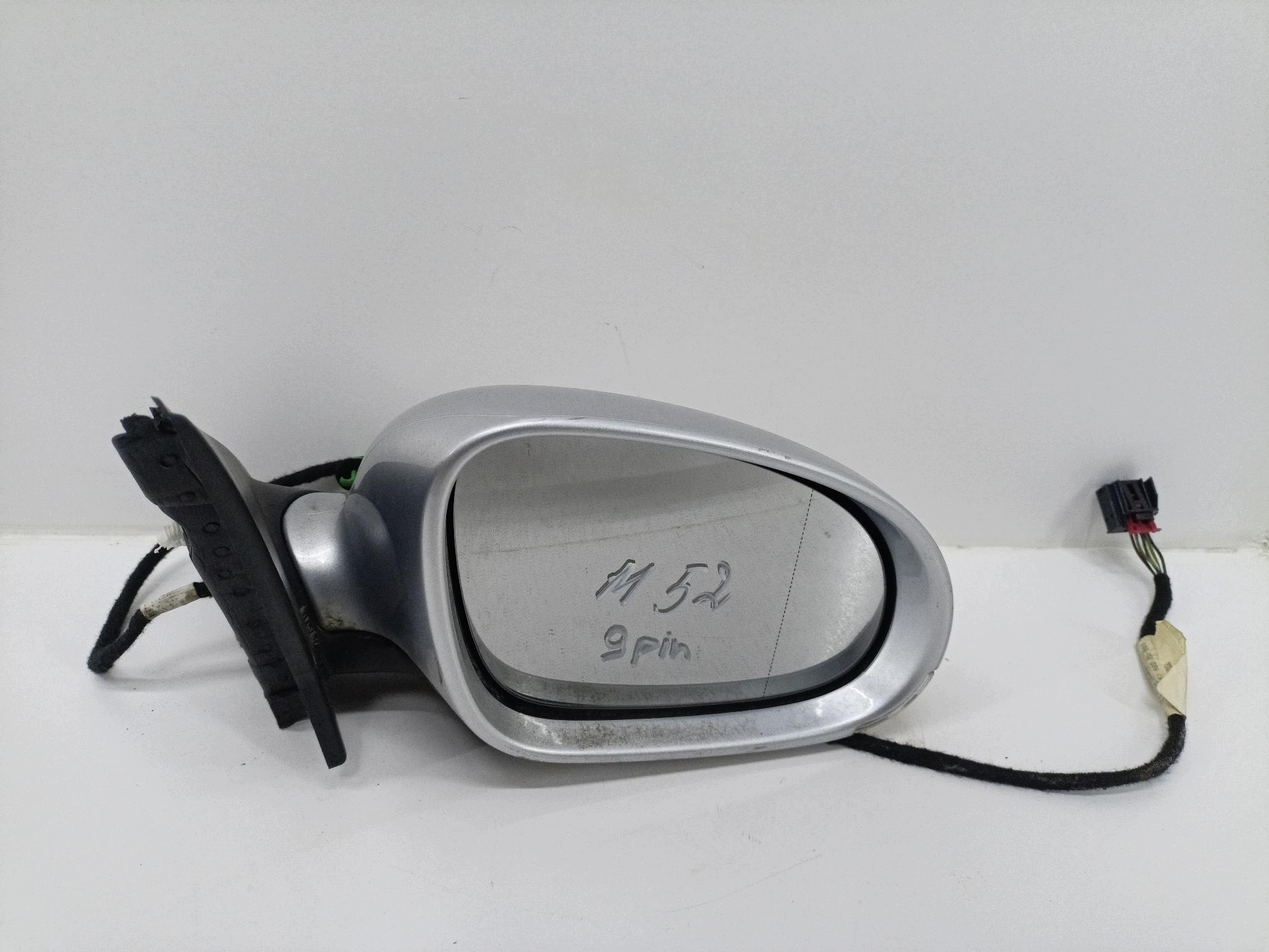 mirror right podswietlane 9 PIN Volkswagen Golf 5 2008