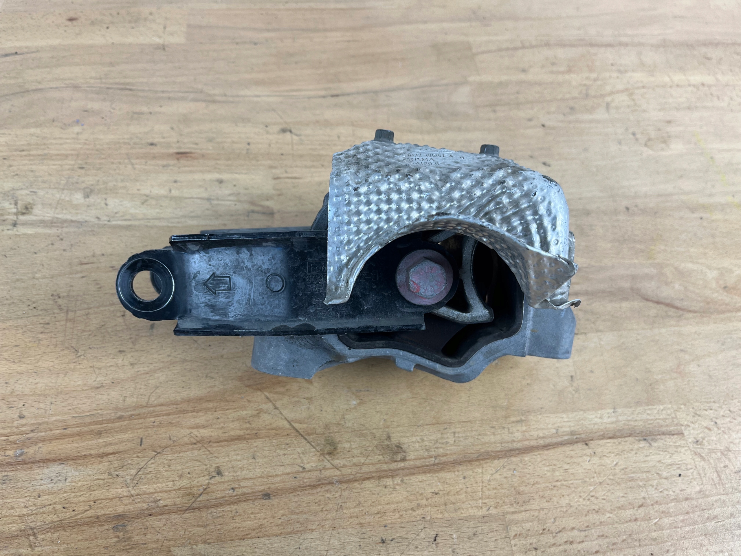 holder engine mount JAGUAR E-PACE X540 6G92-6P082-AB