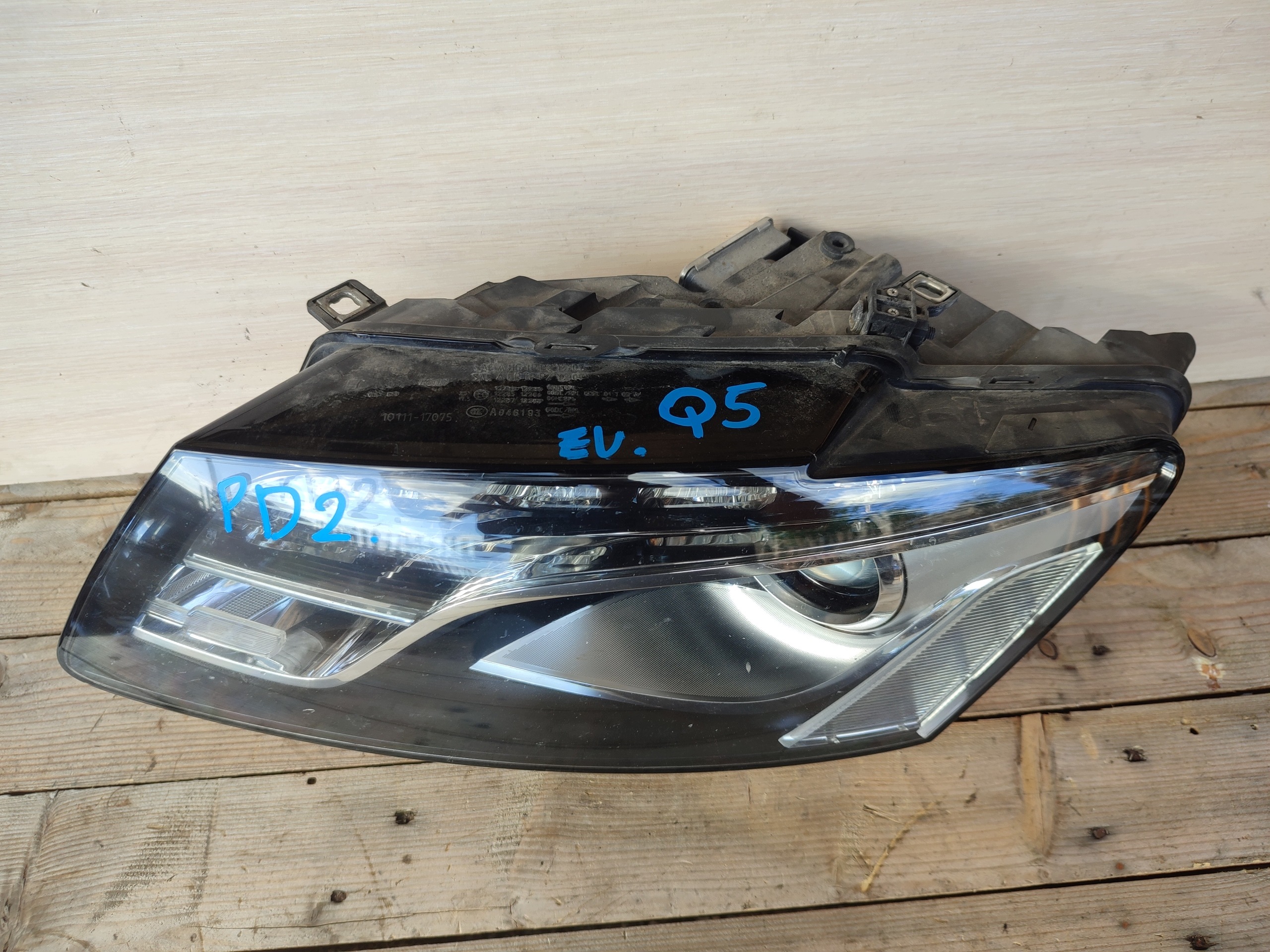 light left front front left XENON LED positioning AUDI Q5 8R EU 8R0941003AJ