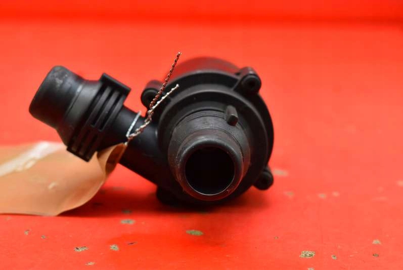 pumpa pumpa cirkulacije vode 702078050 BMW E65 3.6 V8 272 KM 01-05