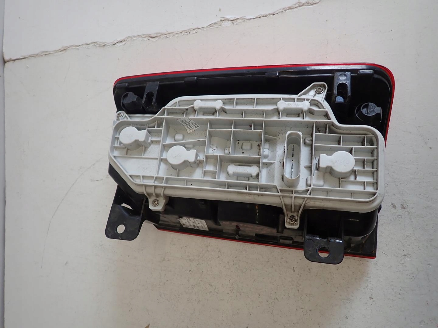 light rear part rear left VW CADDY 2015- 2K1945095N below KLAPE