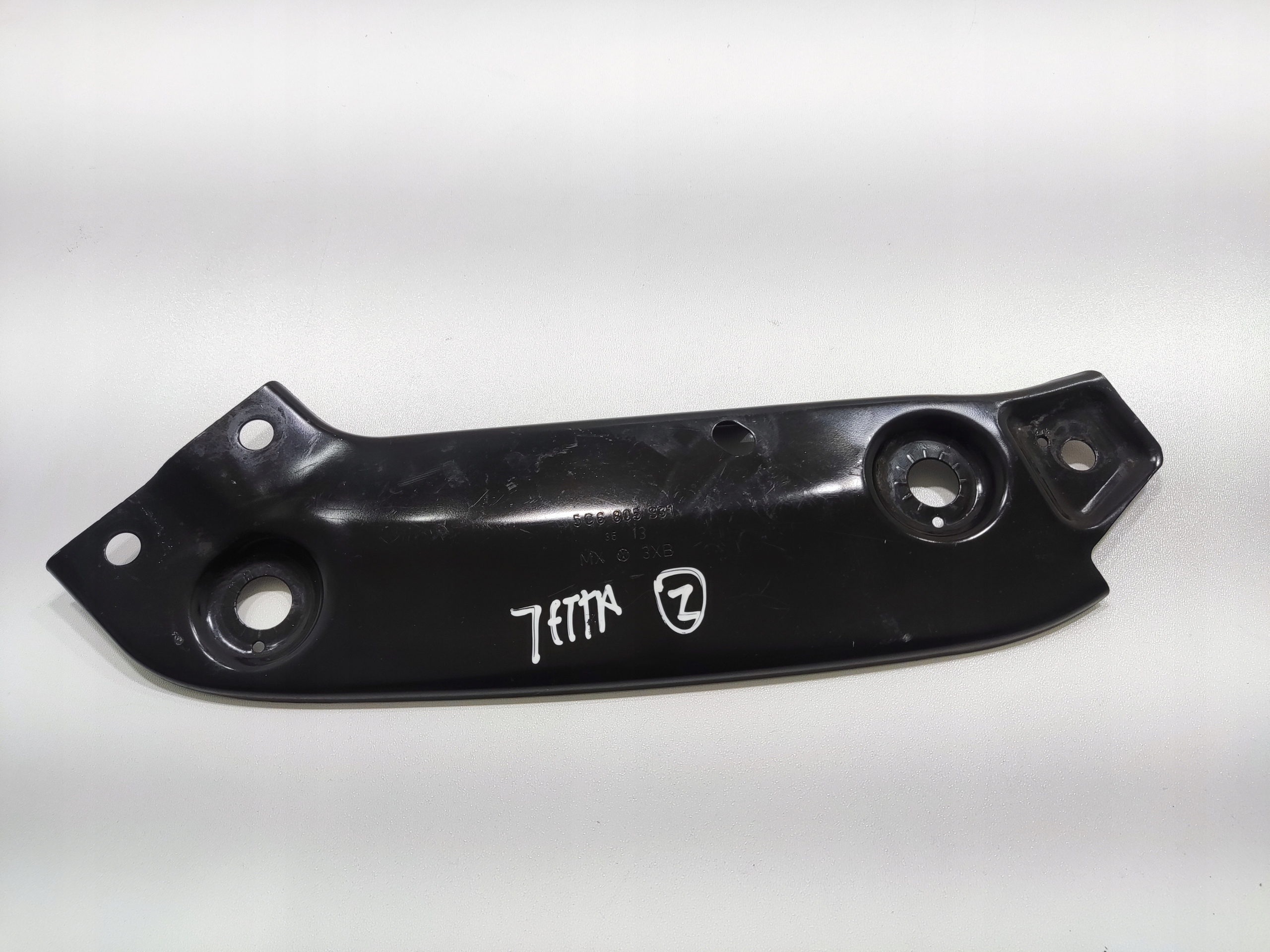 console right supports front holder right VOLKSWAGEN JETTA VI 5C 5C6805931