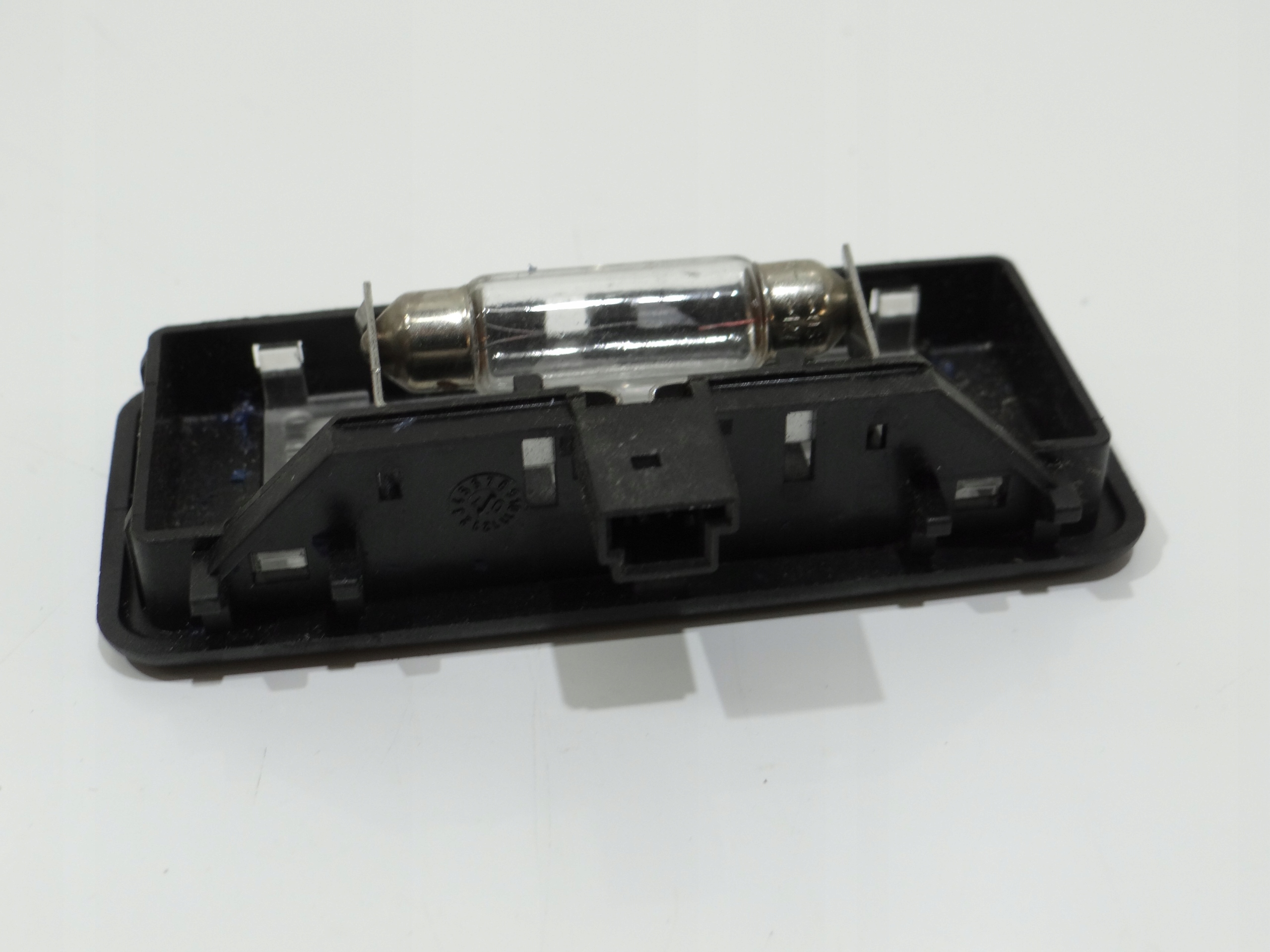 FANALE OSWIETLENIE interna cabina BMW E60 6962013