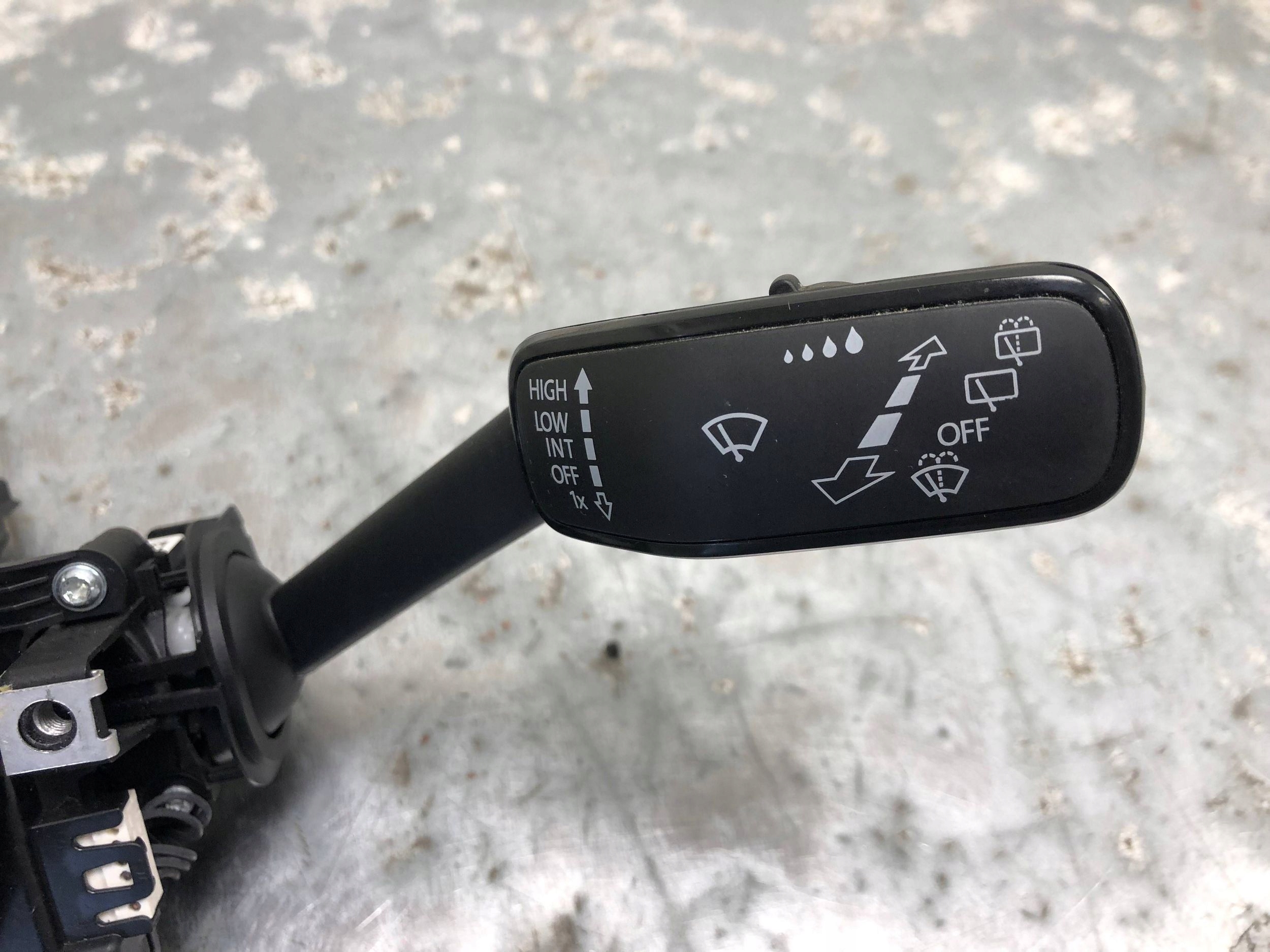 steering wheel levers and controls control PASSAT B8 5Q0953521AT 5Q0953502M 5Q0953569A