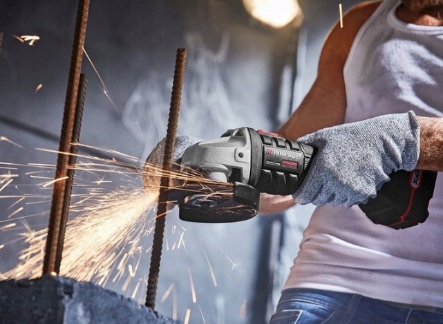 ПРОДУКТИВНА КУТОВА ШЛІФУВАЛЬНА МАШИНА PARKSIDE x20V Потужність 1000 Вт