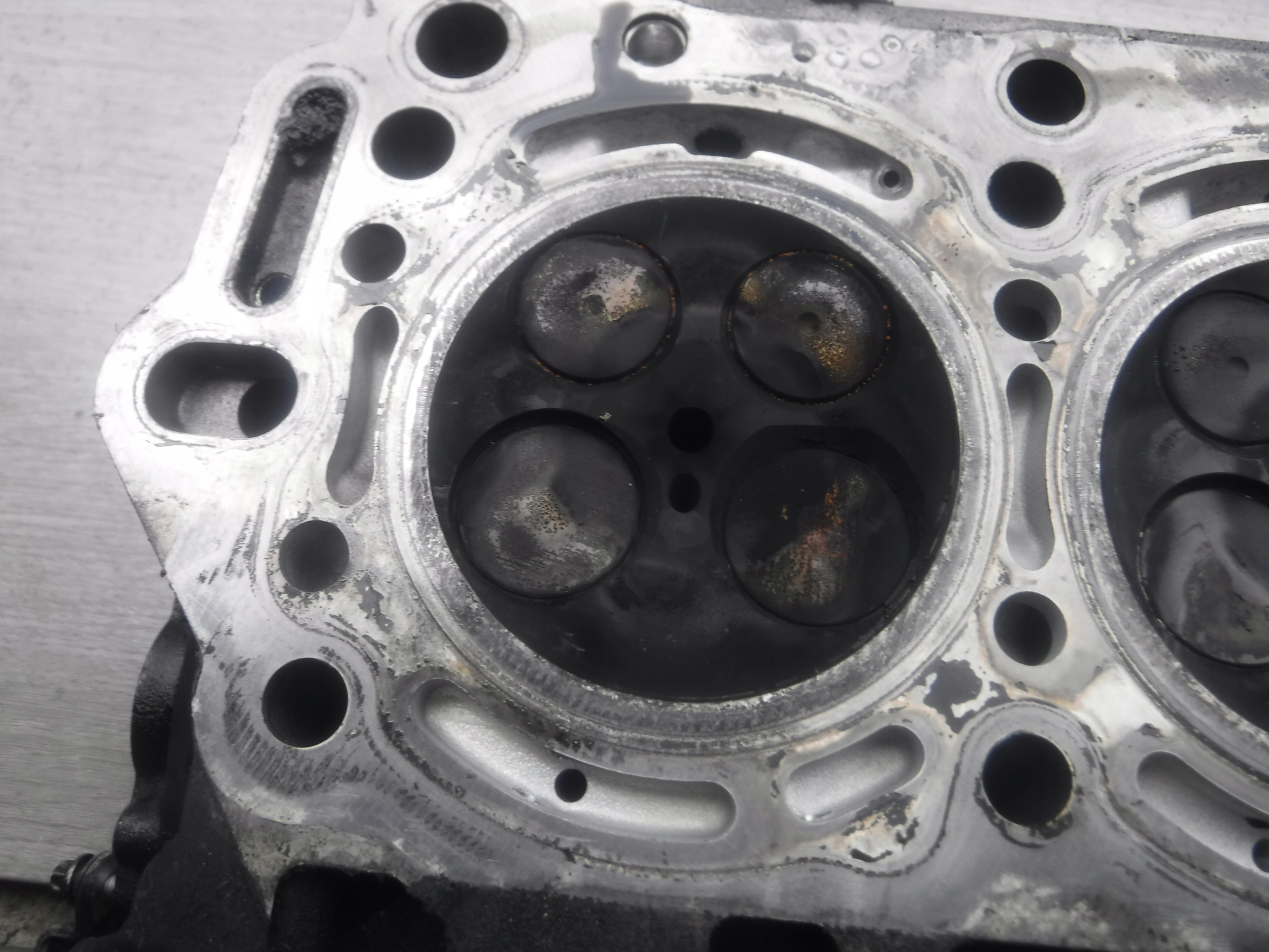 complete head. MERCEDES right W251 w211 3,0CDI