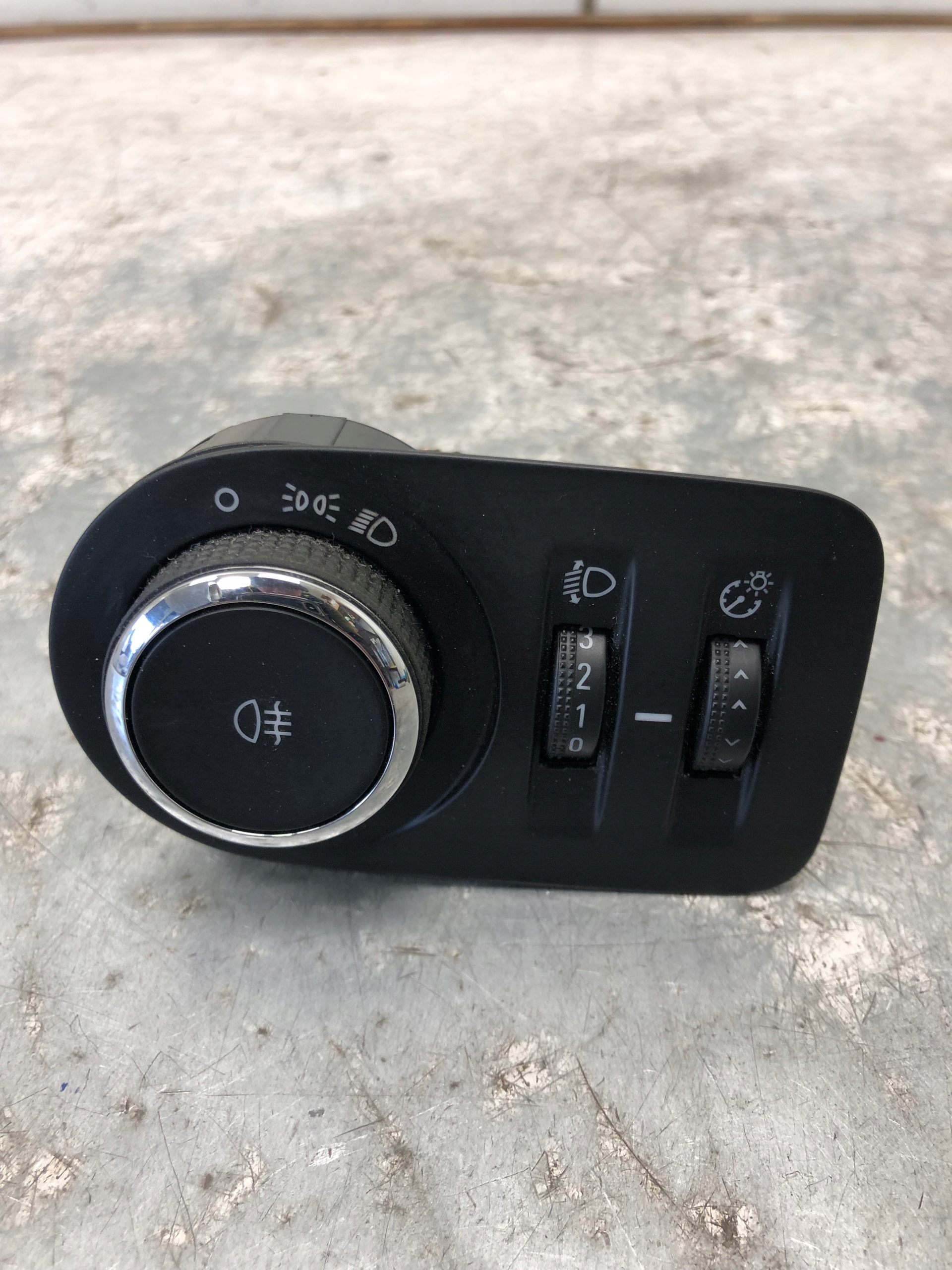 interruttore luci OPEL ZAFIRA C 13294814
