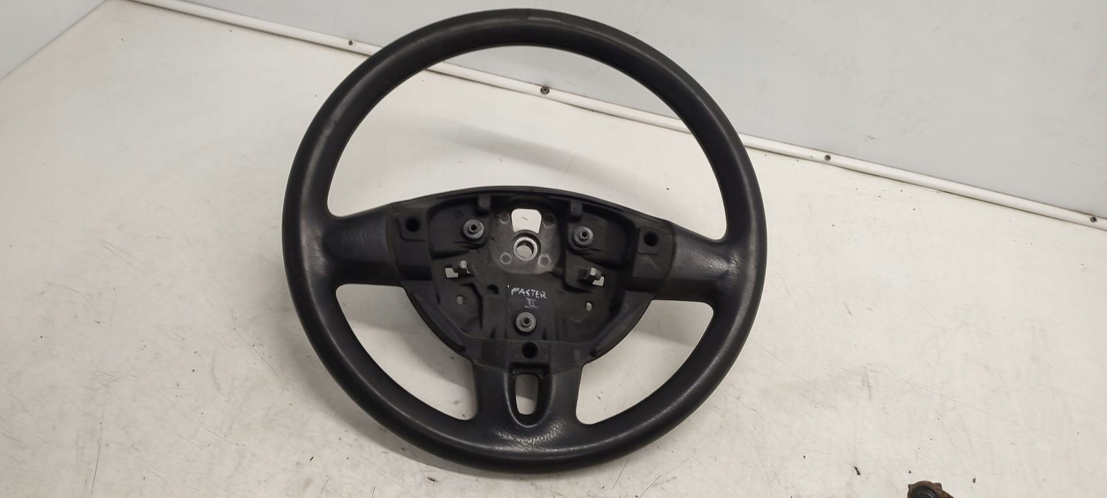 руль renault oe 8200455669