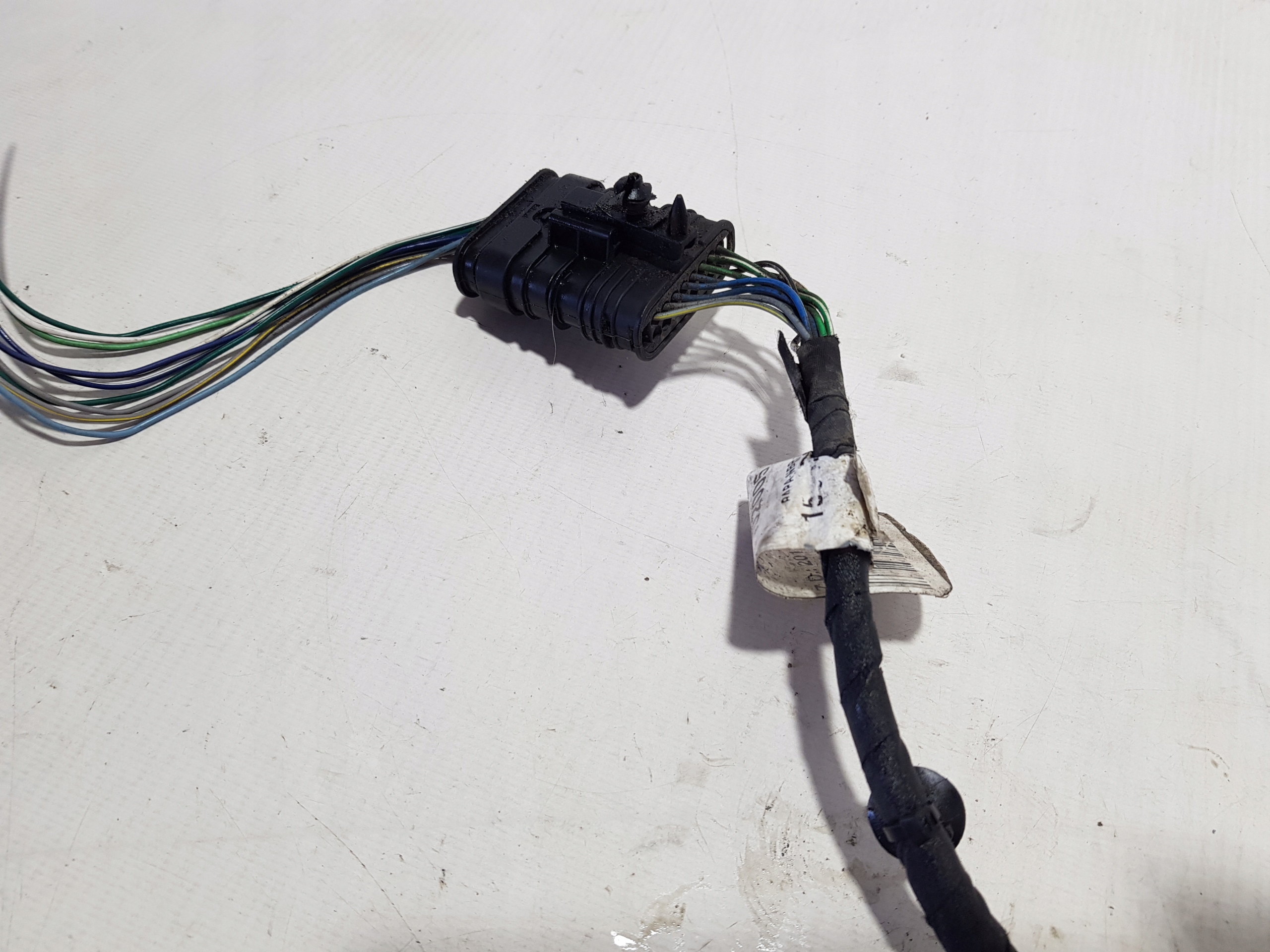 MERCEDES ML GL GLE W166 Câblage PRZEWODOW Vanne 1664402005
