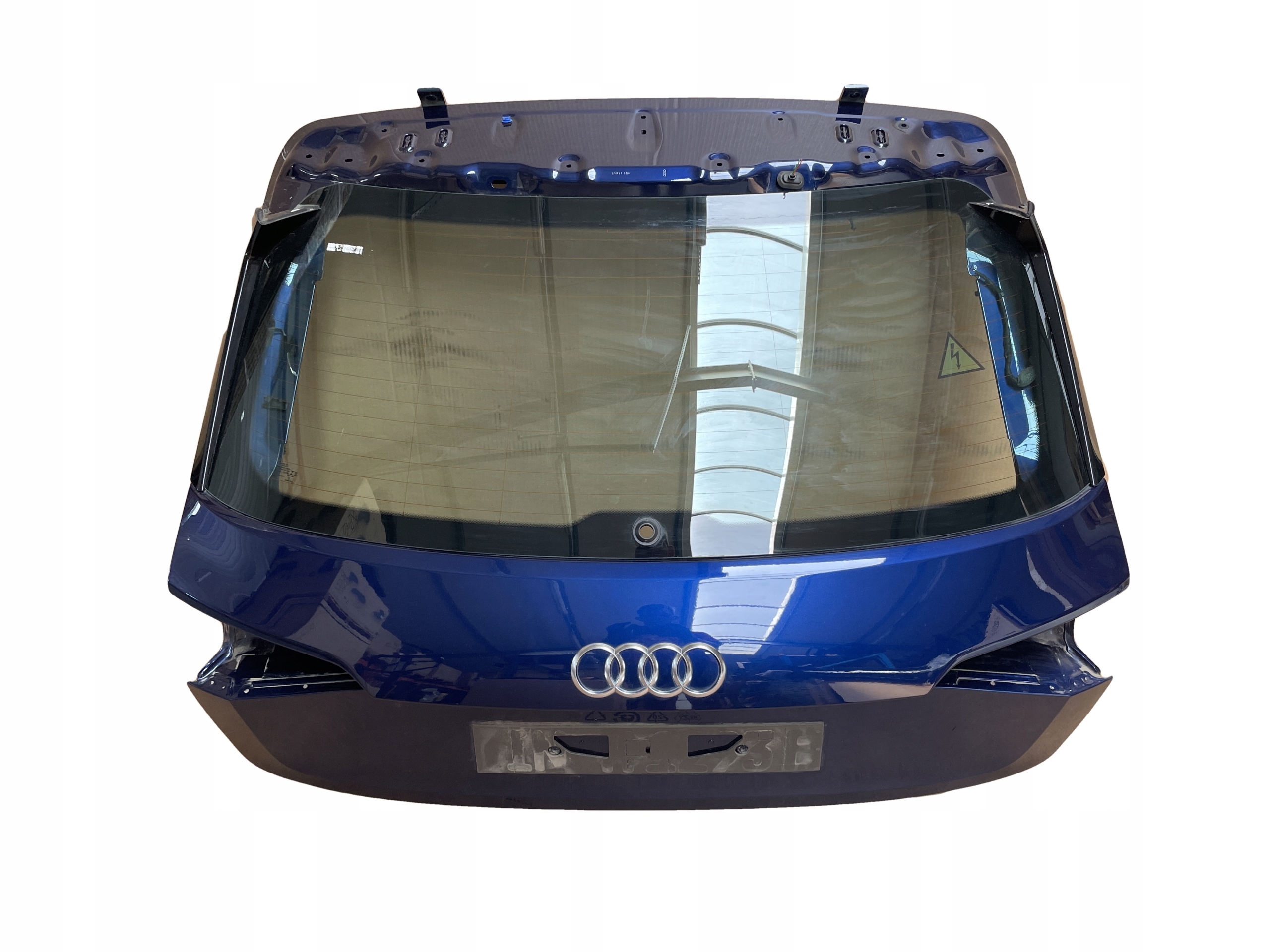 AUDI Е-ТРОН КРИШКА БАГАЖНИКА Lx5h