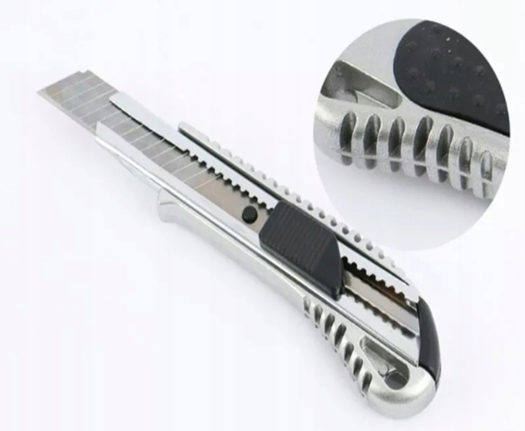 

Nóż do tapet Metalowy, nożyk przesuwny łamany 18mm