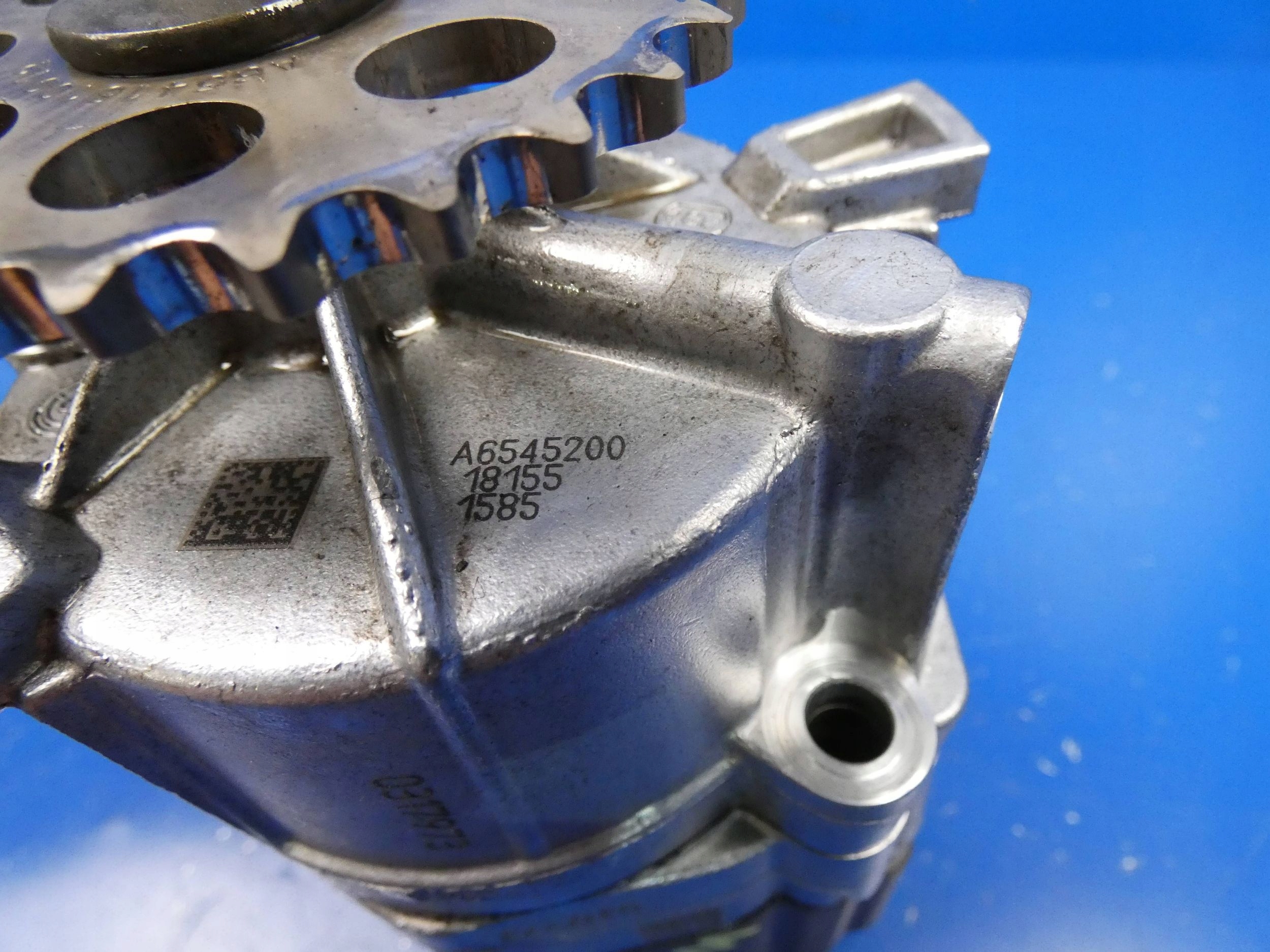 MERCEDES E class W213 W205 W253 2.0 CDI 654 oil pump