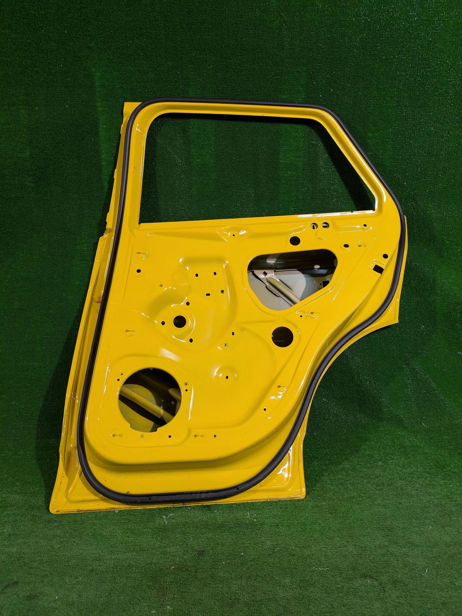 door rear. right right rear part AUDI Q2 81A 16- NR.3427