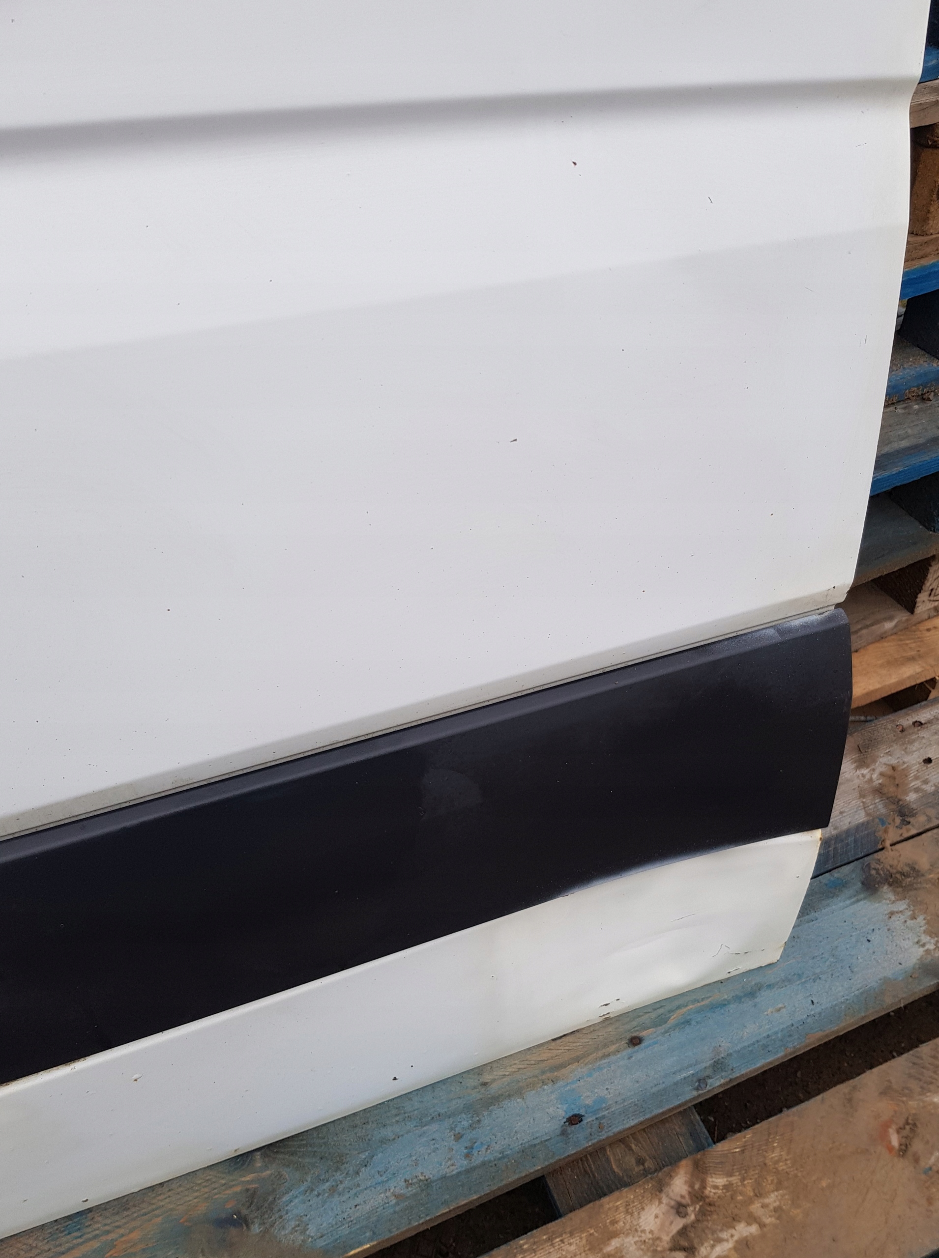 VW CRAFTER MERCEDES SPRINTER W906 door side sliding right EUROPA BIALE