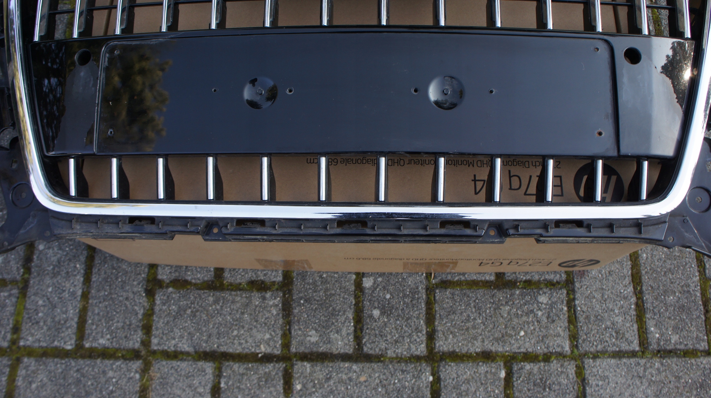 Audi Q5 Kühlergrill FRONTGRILL Kühlergitter 8R0853651AB - Thumbnail 4