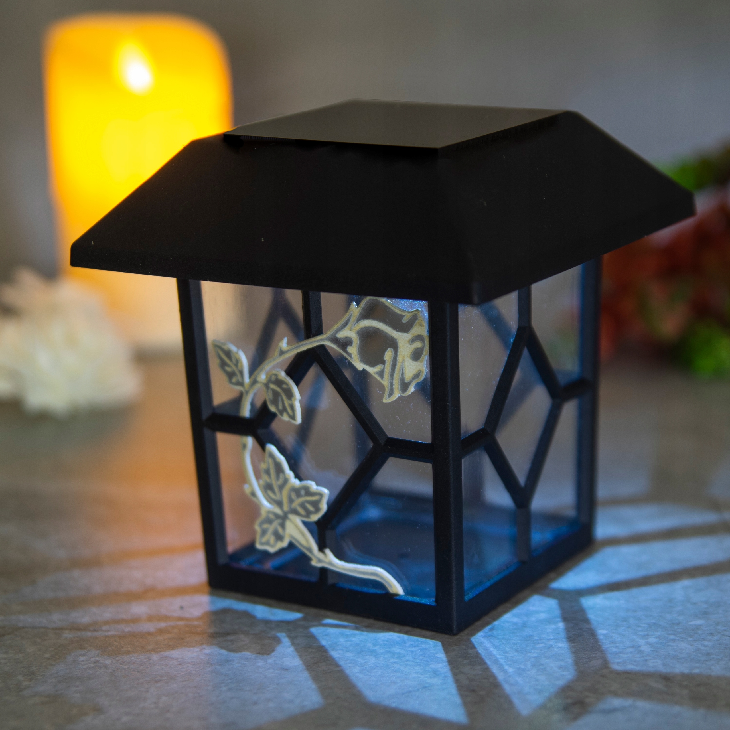 ZNICZ LED ZNICZ SOLARNY STATUETKA LED NA CMENTARZ Marka Decortrend