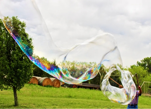 PŁYNU DO MEGA BANIEK MYDLANYCH 10L +3 KIJE Marka inna