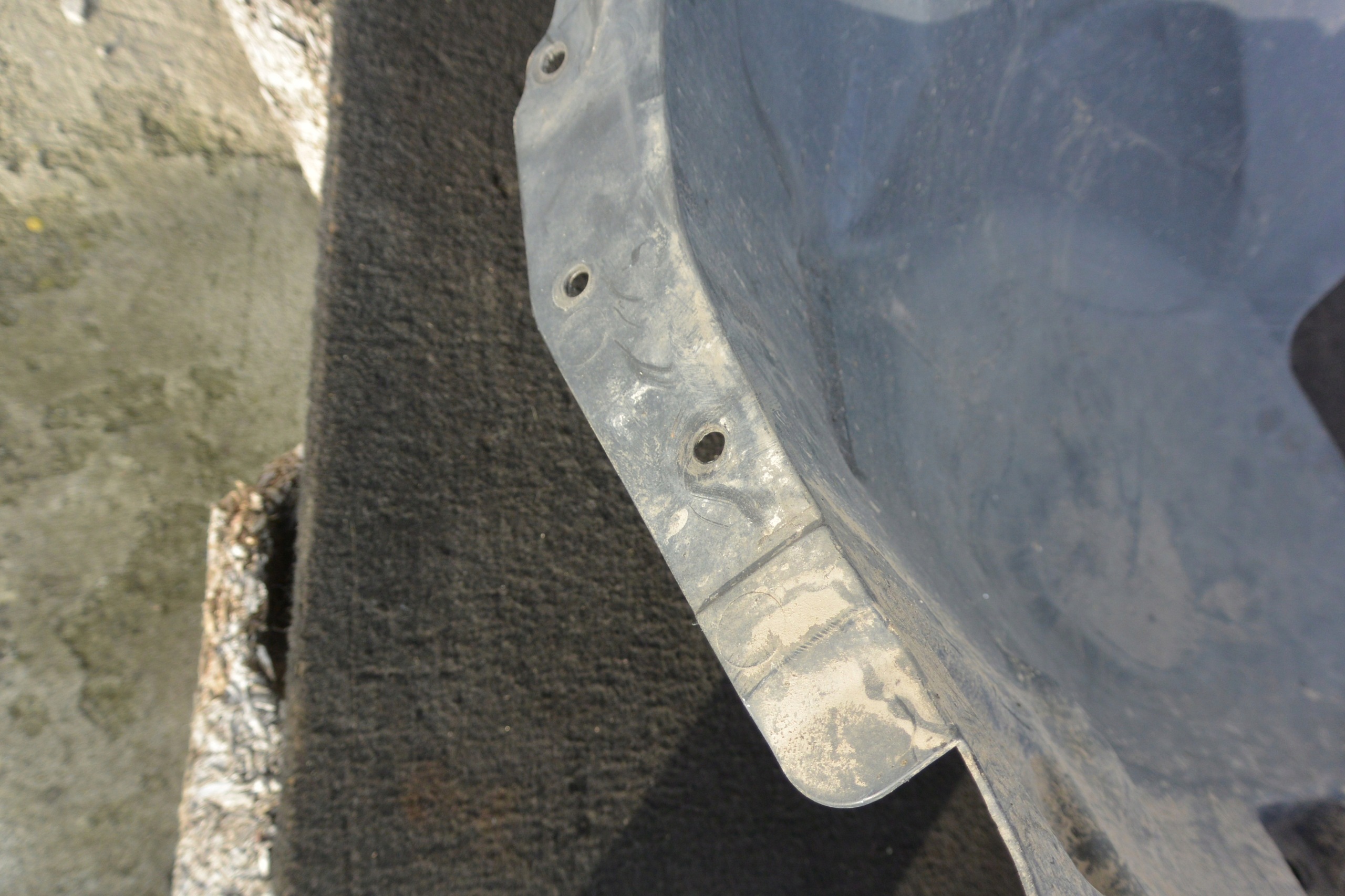 mudguard left front left MERCEDES-BENZ ML-KLASA GL W166 X166 A1668847622