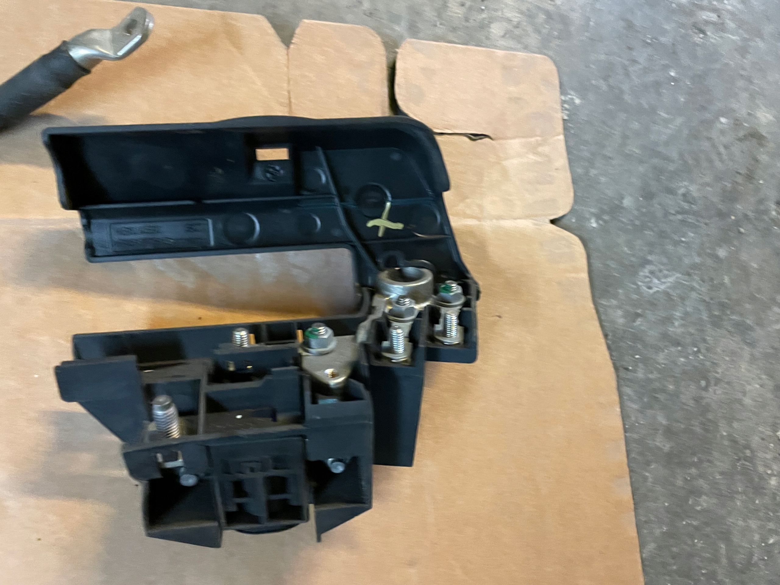 Audi A7 кабель KLEMA Plus 4E0915519