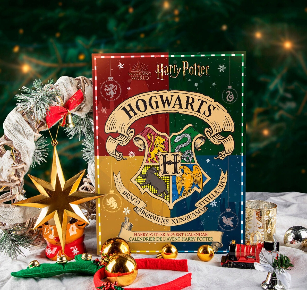 Адвент-календарь Cinereplicas Harry Potter Hogwarts 2021, 24 сувенира в коллекционной коробке — фото 5