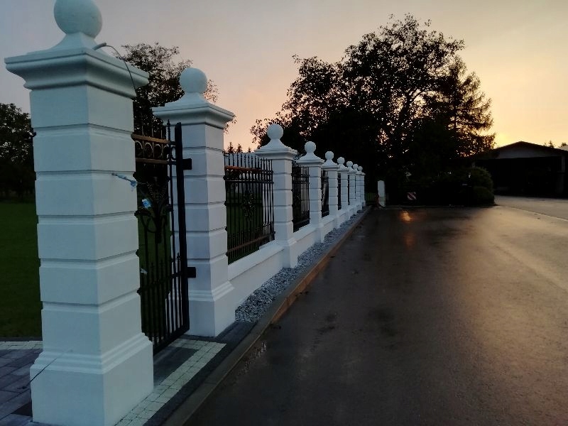 OGRODZENIA DWORKOWE,PŁOT,STYLOWE ,BETONOWE,SŁUP