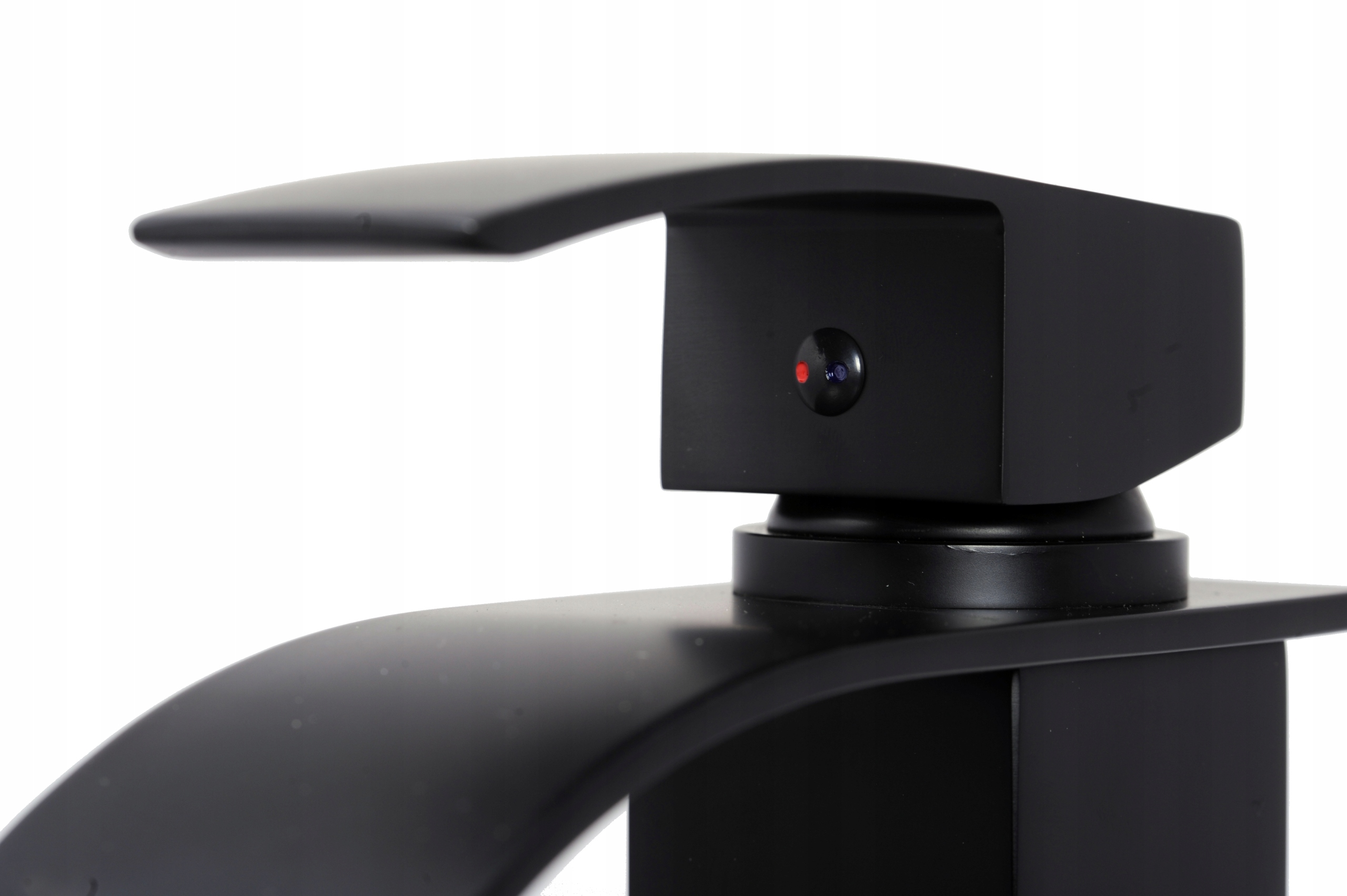 BATERIA UMYWALKOWA STOJĄCA WYSOKA CZARNA ROYAL Kod producenta 0000001380