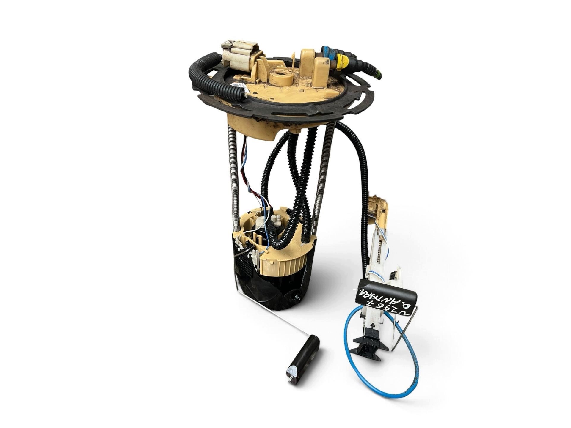 feed pump Opel Antara 1 facelift 2013 13584127
