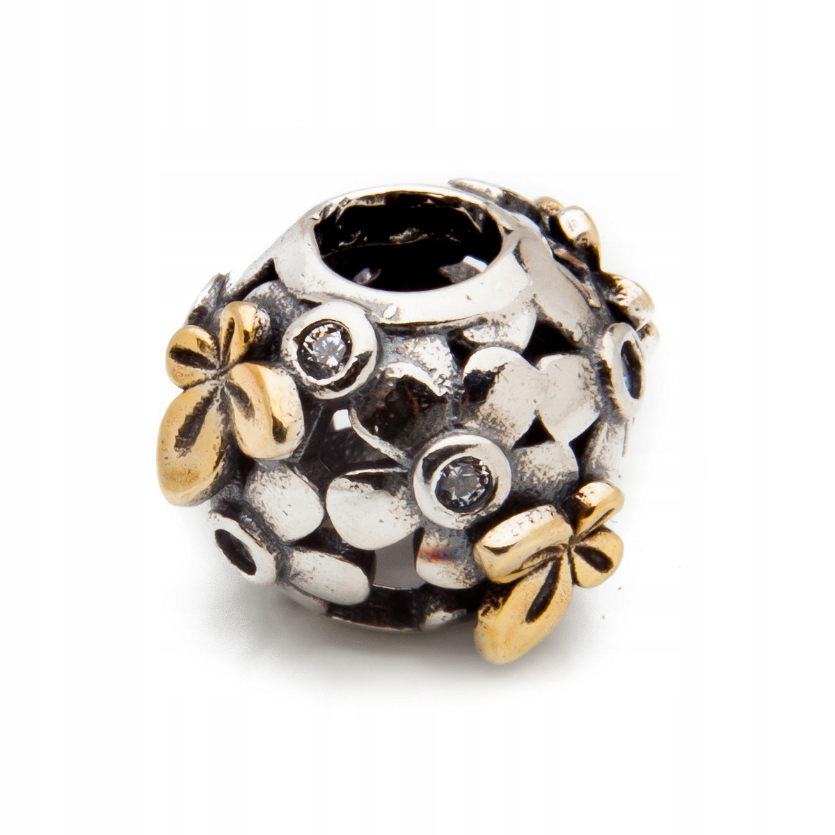 Stříbrný přívěsek se zlatými motýly