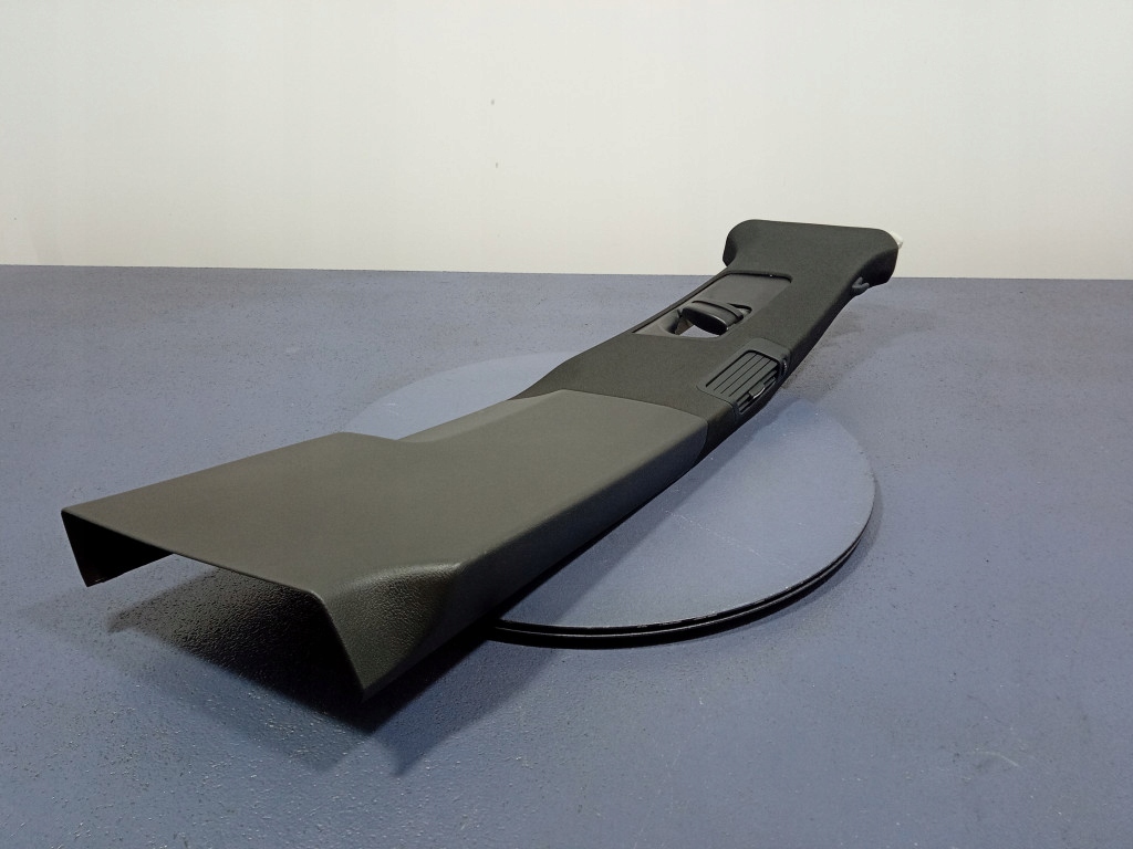 VW TOUAREG II 7P OSŁONA SŁUPKA B PRAWA CZARNA 7P6867240