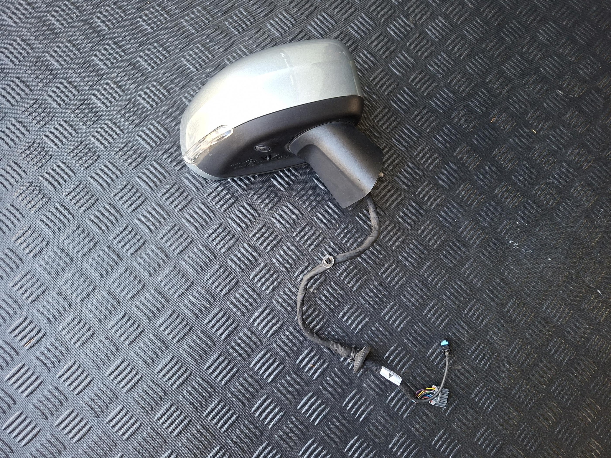 mirror right KAMERA 14 PIN complete VOLVO XC60 II 477