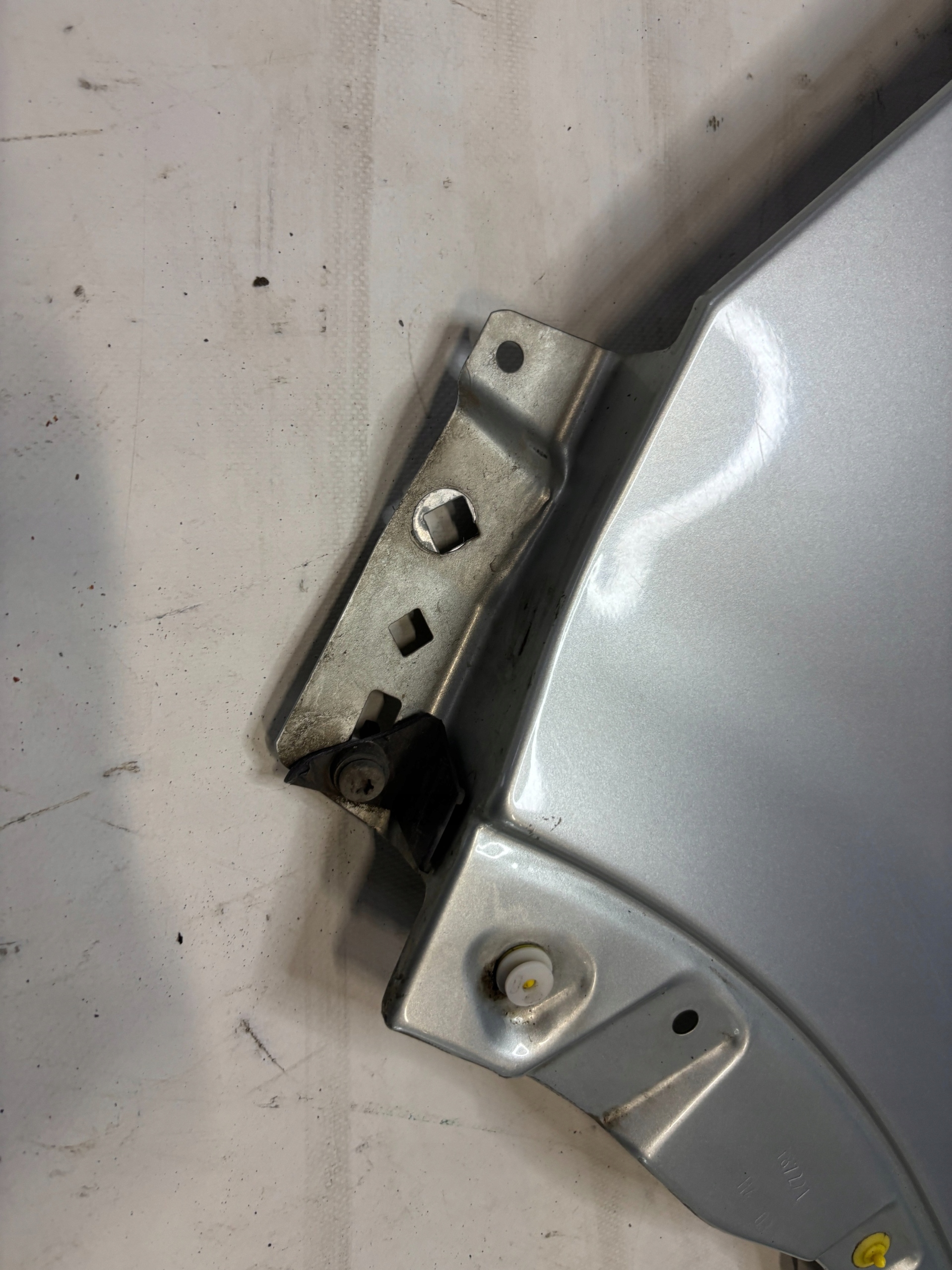 fender left front Opel Movano A lift k: TEB64