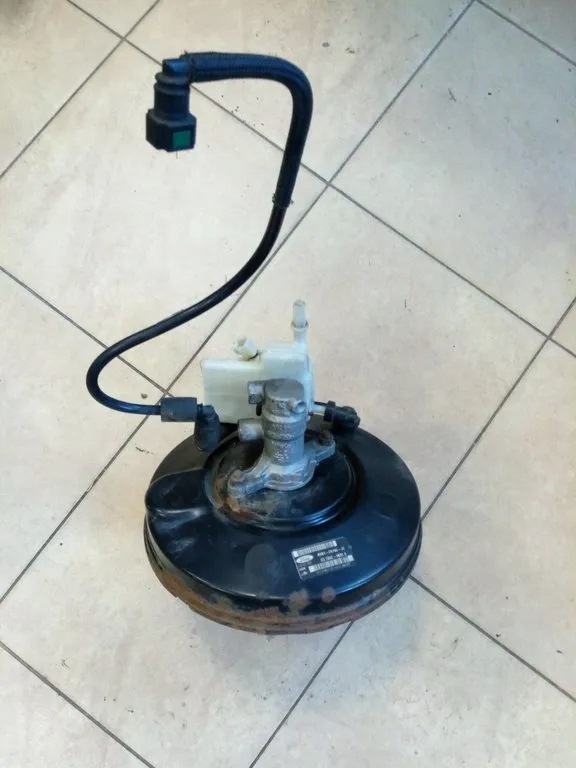 насос сервопривод FORD c-max II оригинал.*