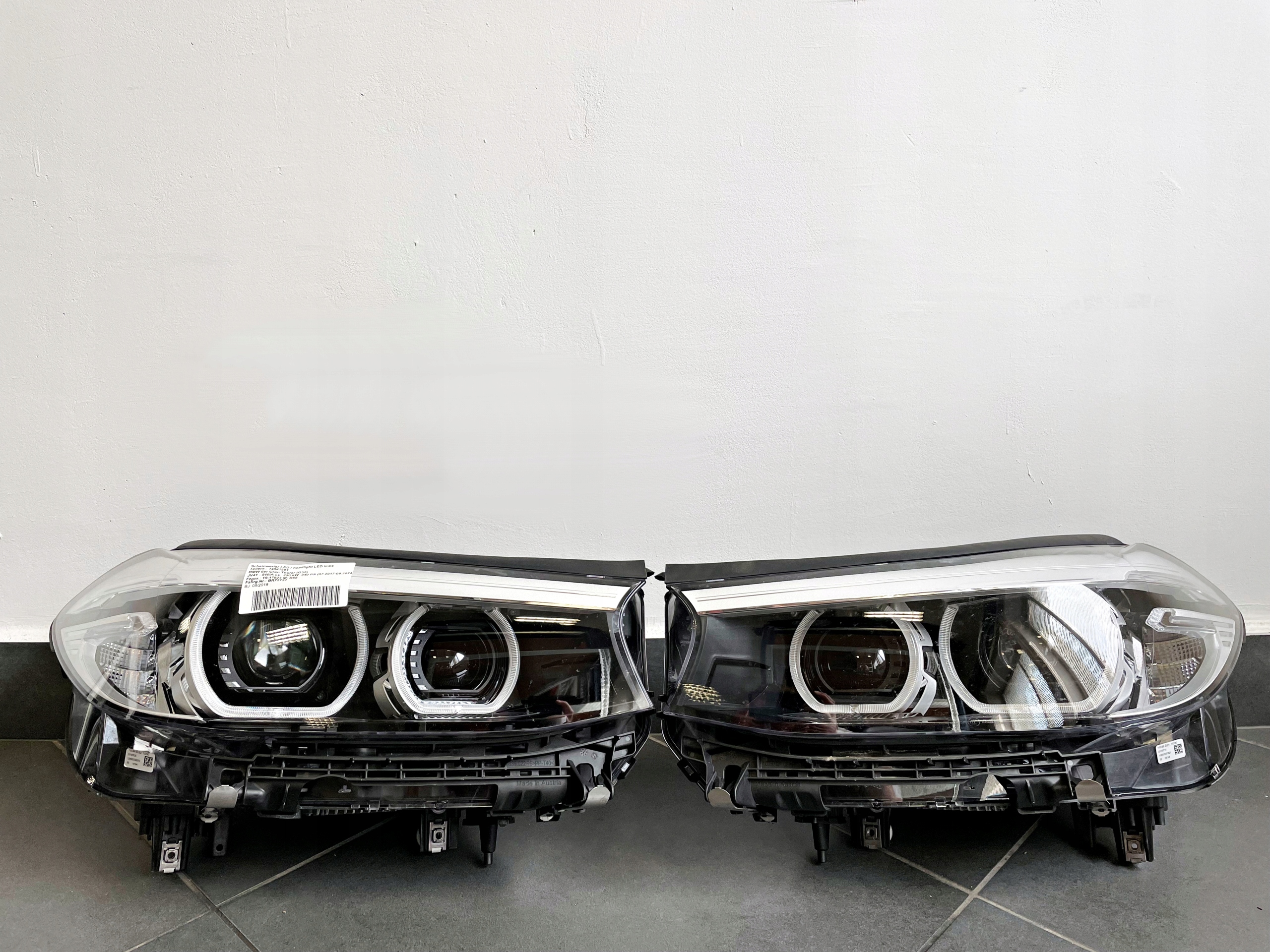 BMW G32 REFLEKTORY FULL LED 8497215 8497216