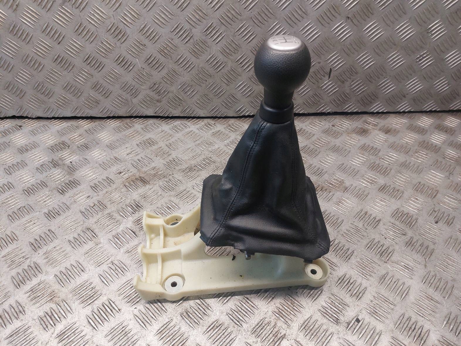 LEWAREK ZMIANY BIEGÓW SUZUKI SWIFT V MK7